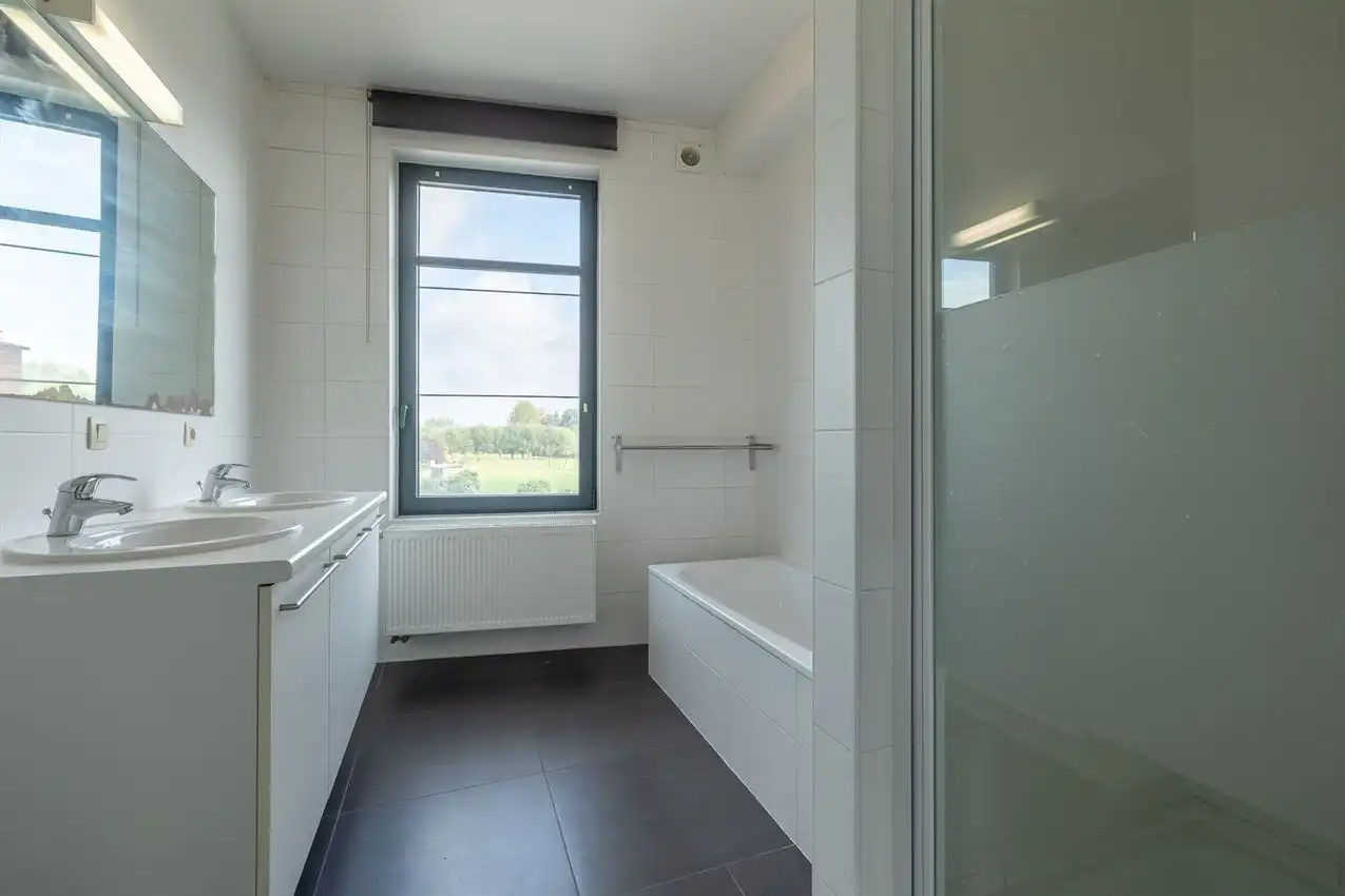 Knap duplex-app 138m² met 2slk en mooi terras foto 8
