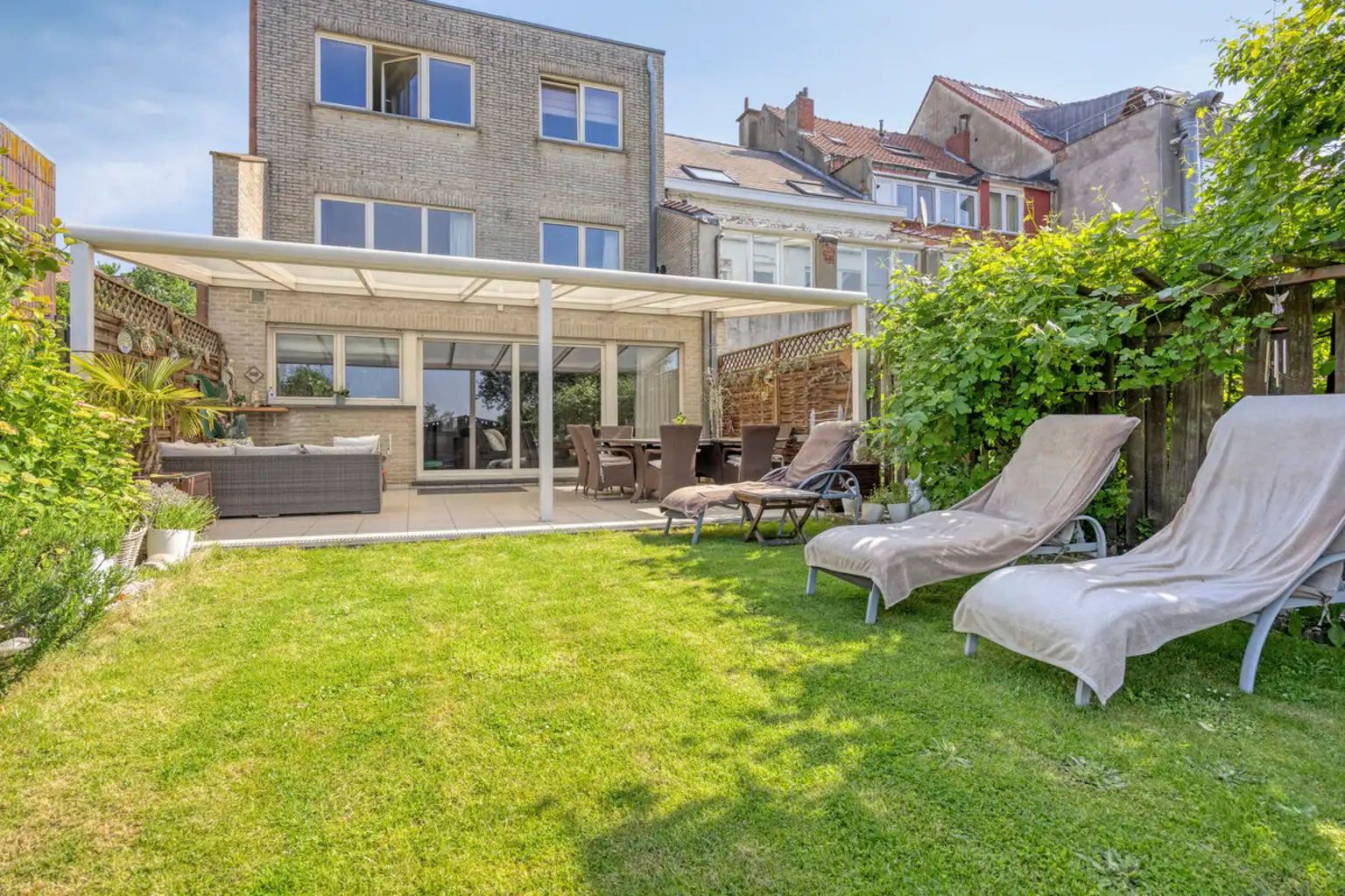 Duplexappartement met tuin en garage foto 26