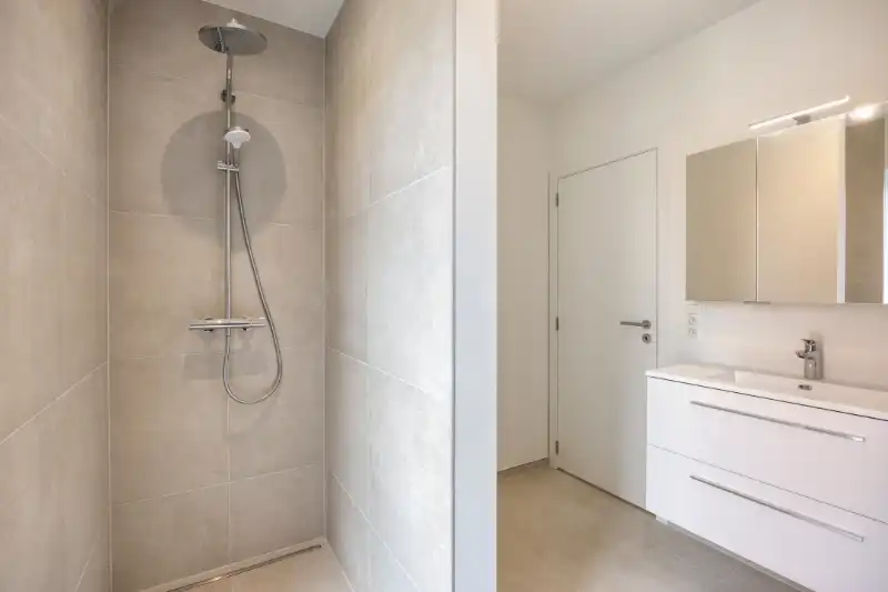 Instapklare nieuwbouwwoning in rustige groene omgeving. foto 17