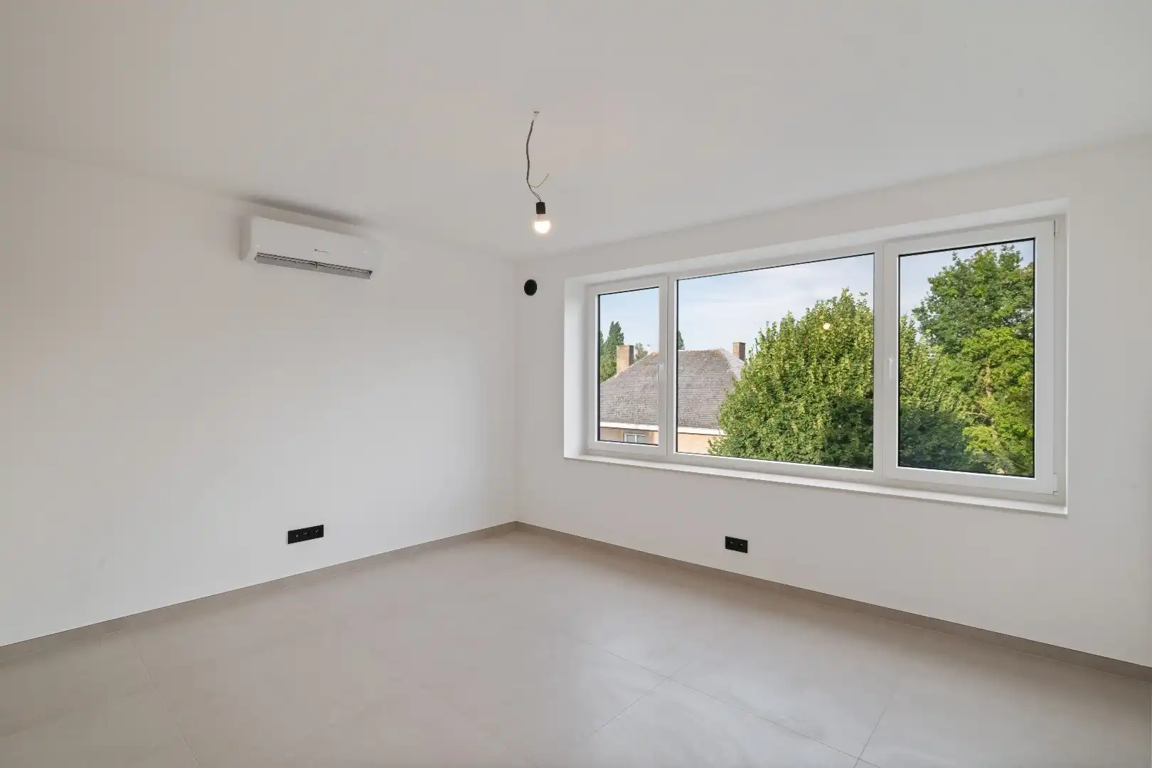 Opbrengsteigendom met 3 erkende appartementen foto 14
