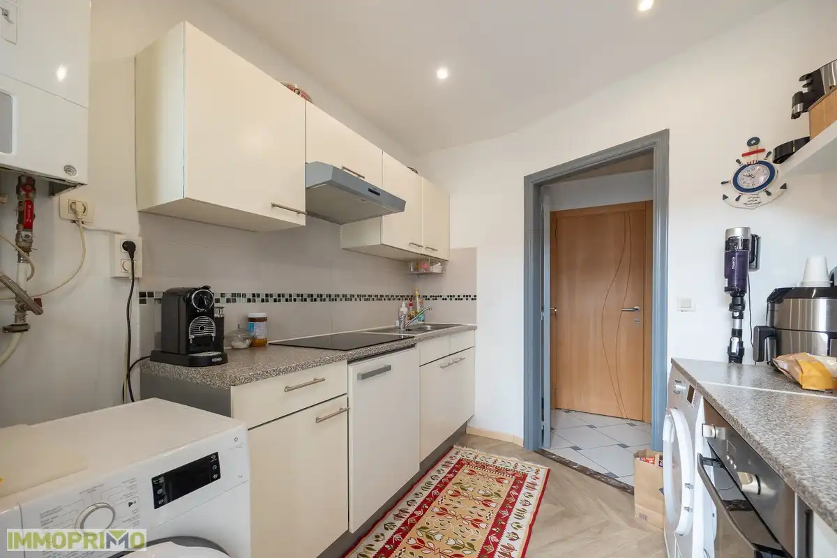 Ruim en lichtrijk appartement met 3 slaapkamers en terras in het hart van Deurne foto 14