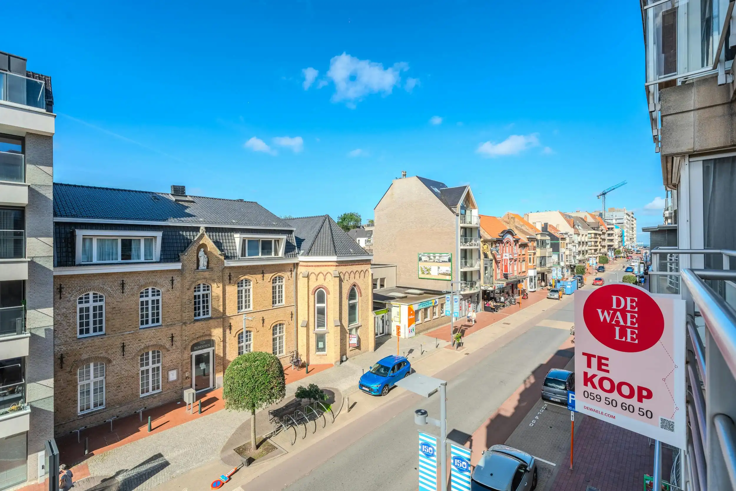 Lichtrijk hoekappartement met twee slaapkamers in het centrum! foto 5