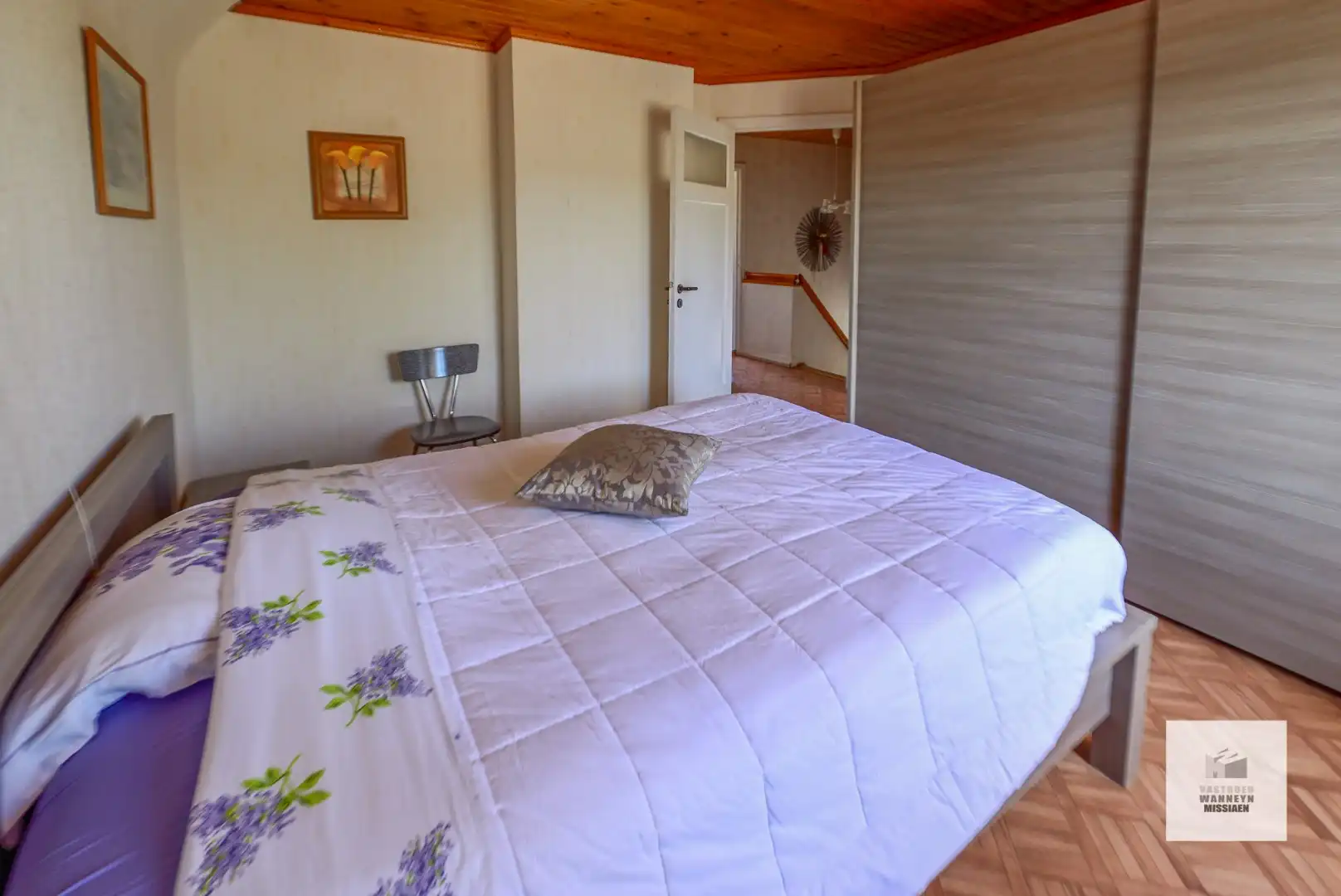 Te renoveren open bebouwing met 3 slaapkamers, tuin en garage op 627m2  foto 13