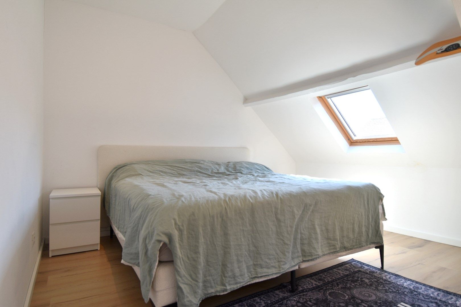 Instapklare rijwoning met 2 slaapkamers en mooi stukje tuin te koop in Moorsele foto 8
