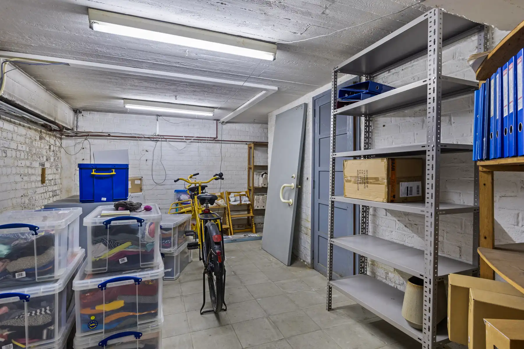 Commerciële handelsruimte (250m2) met diverse mogelijkheden. foto 16