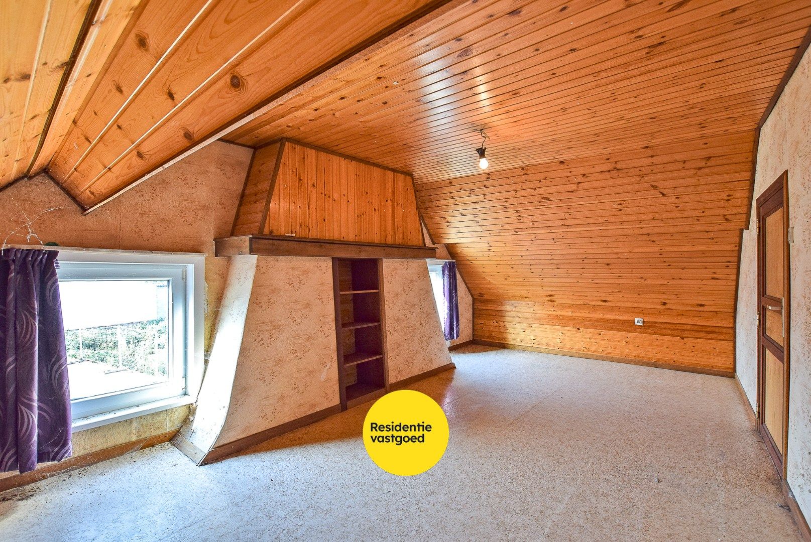 Ruime gezinswoning met 3 slaapkamers, grote tuin en garage.  foto 13