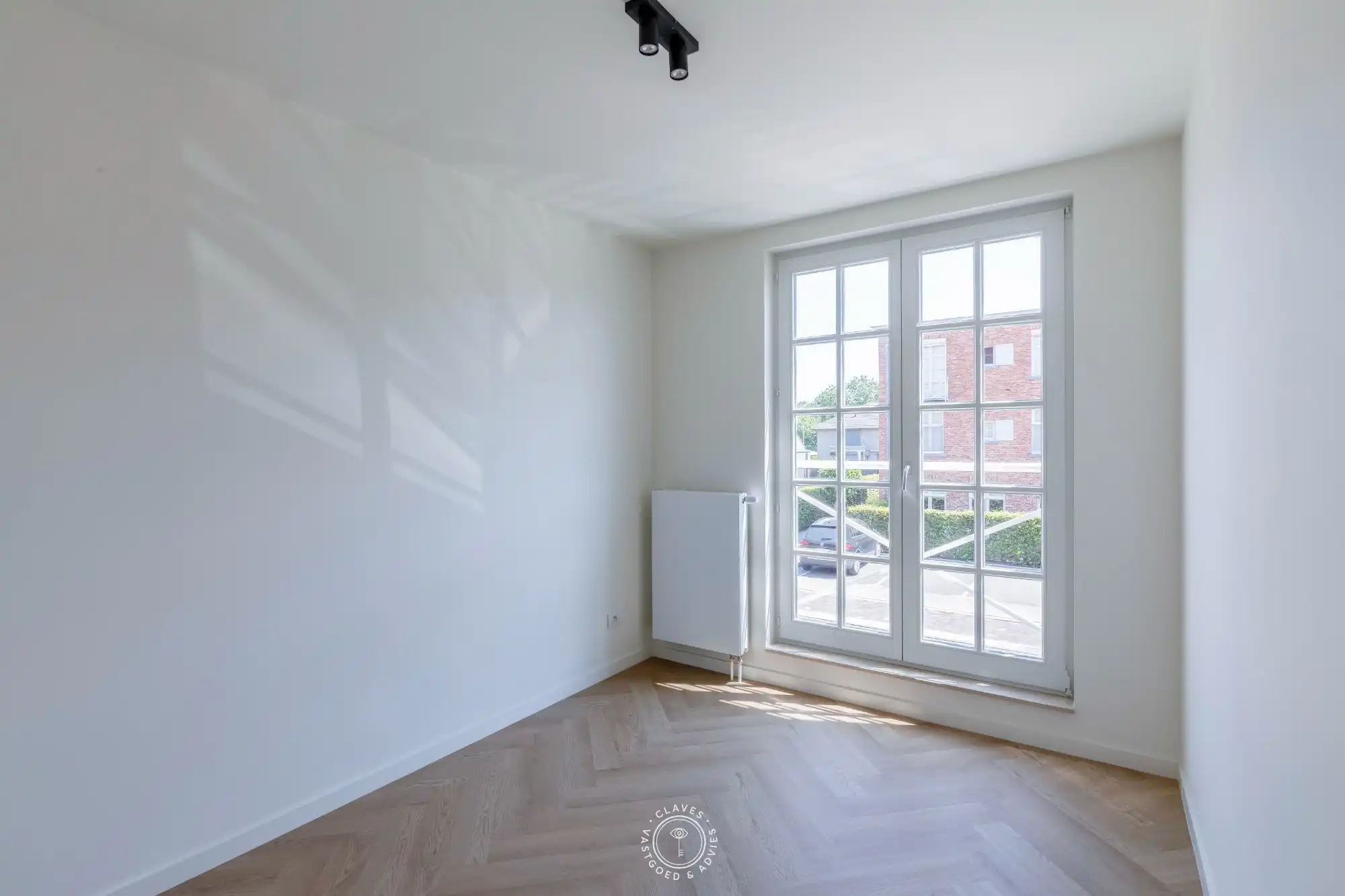 Doordacht drieslaapkamerappartement op residentiële locatie foto 16