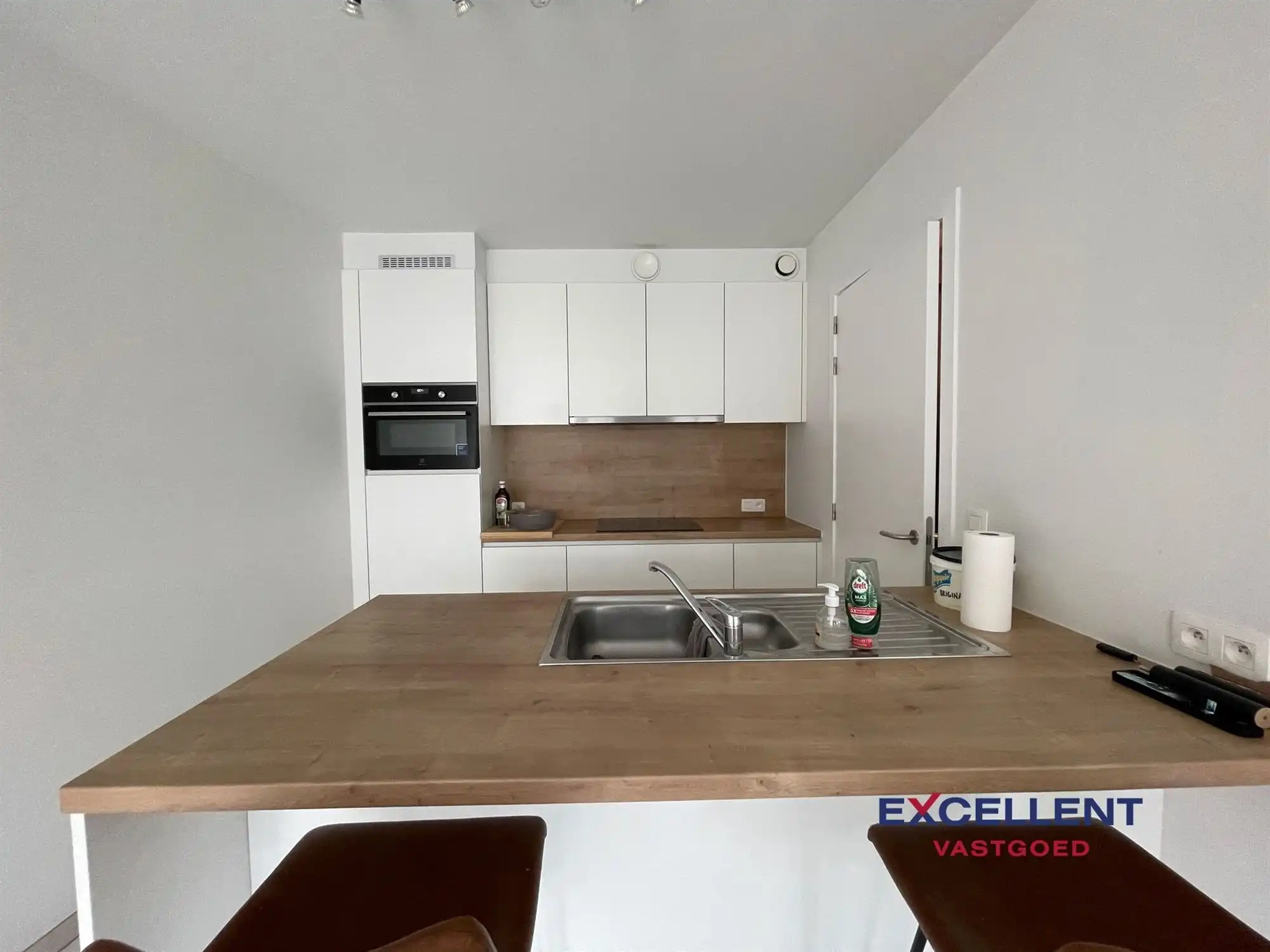 Nieuwbouw appartement met 1 slaapkamer en garage te huur in Vinkt (Deinze)! foto 6