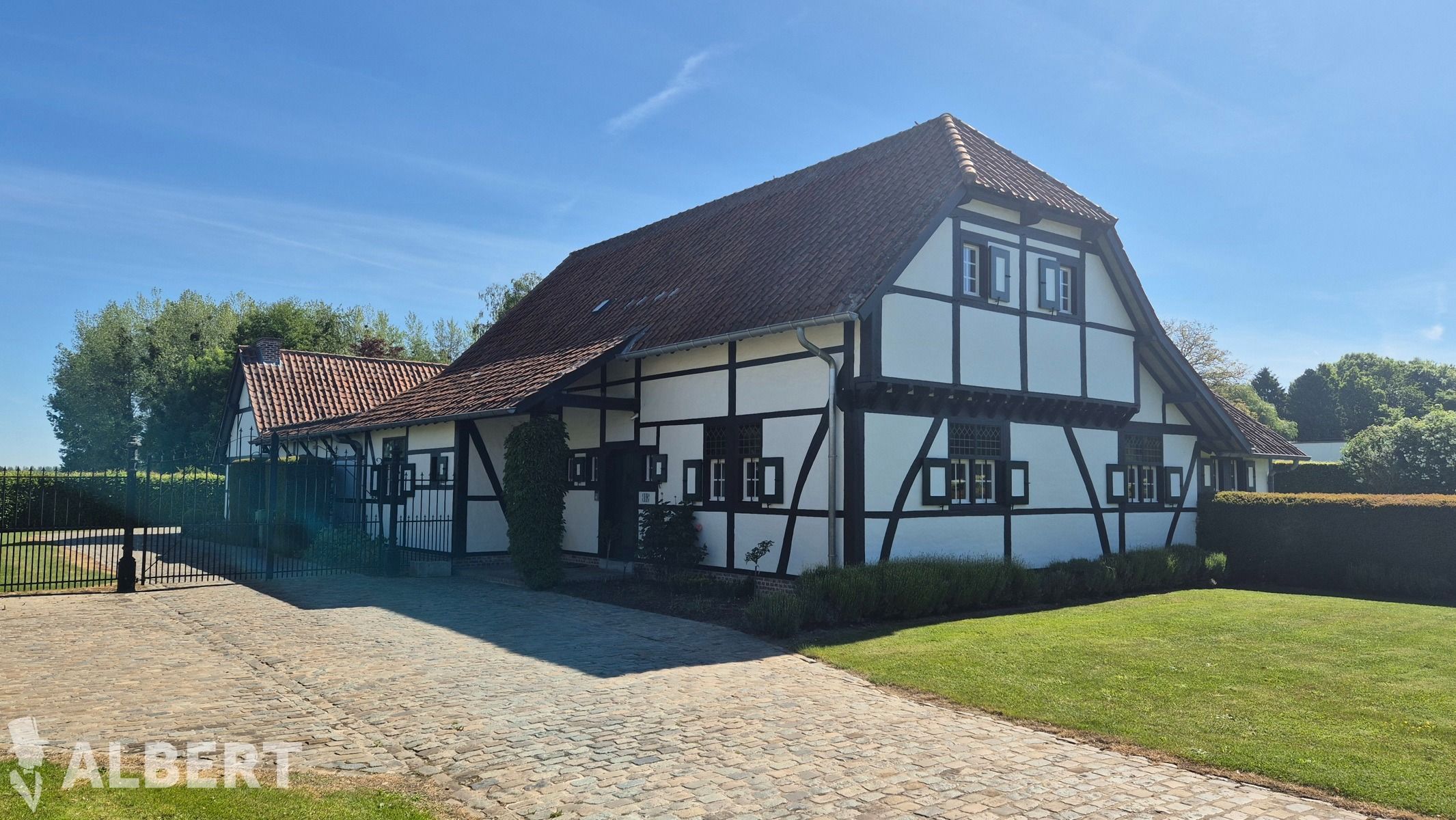 Unieke, landelijke woning in vakwerkstijl te Kortessem. foto 37