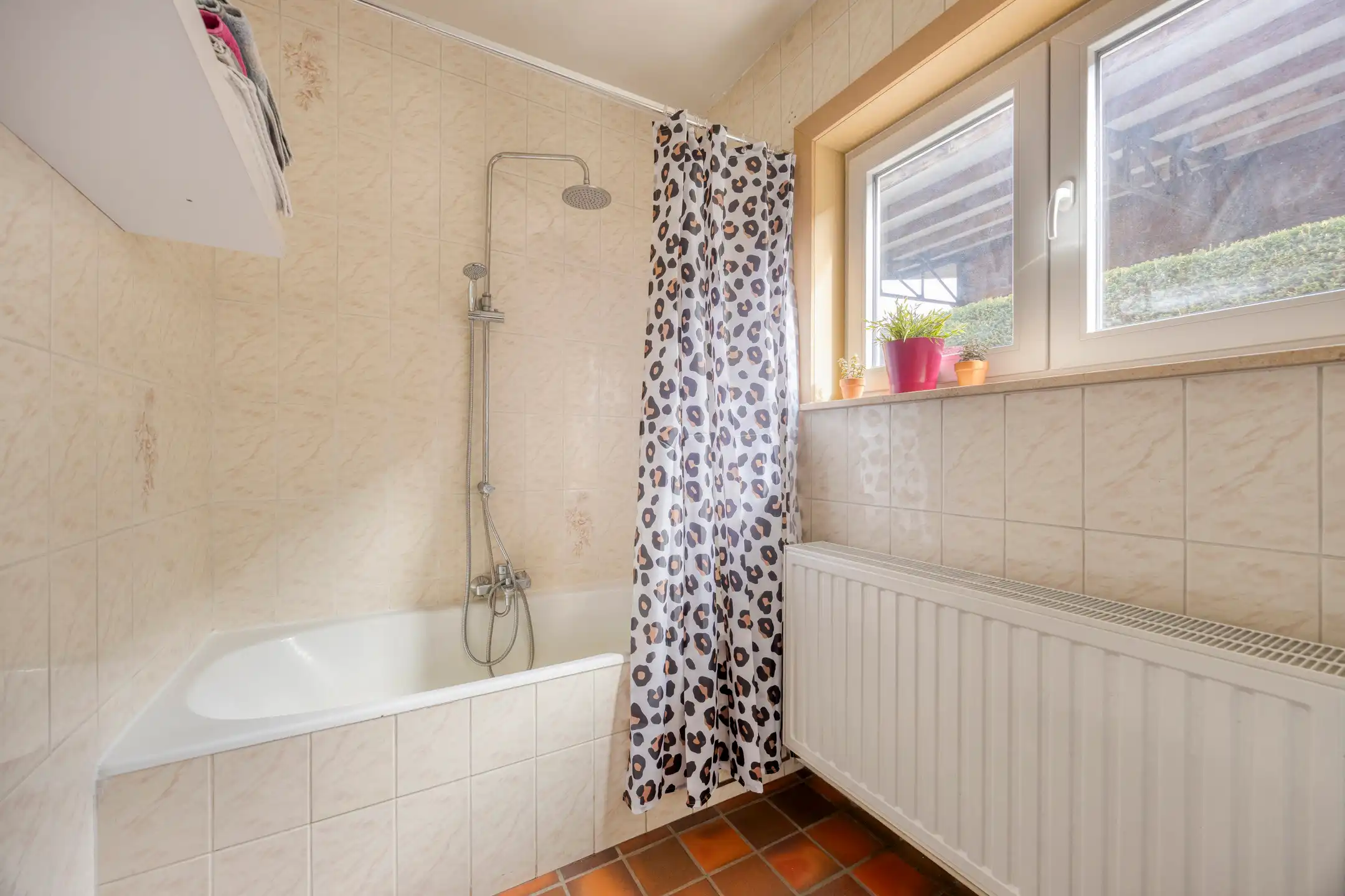 Woning met 4 slaapkamers op een perceel van 14 are foto 17