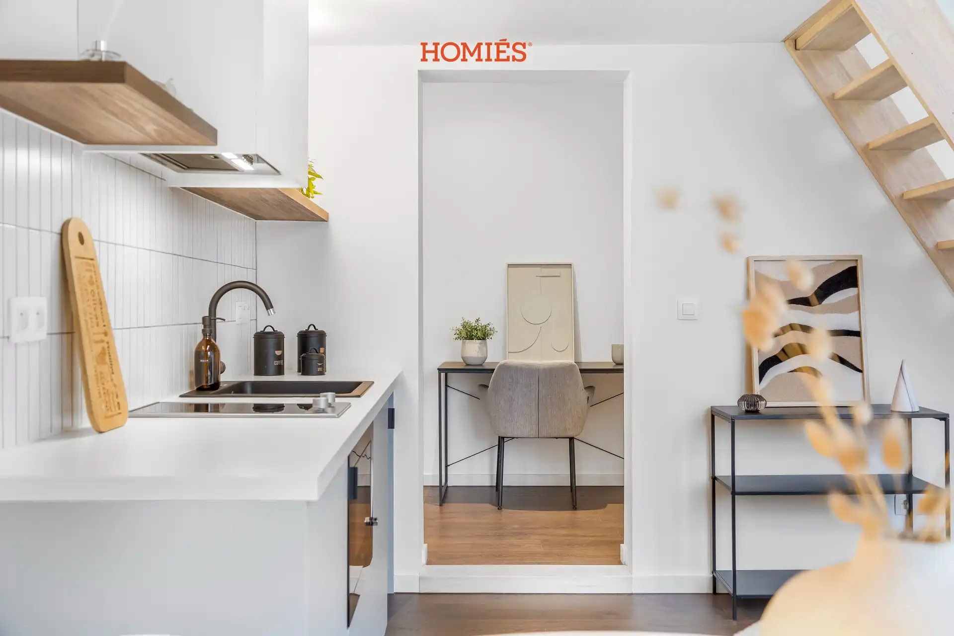 High-end studio (Label A) met mezzanine foto 5