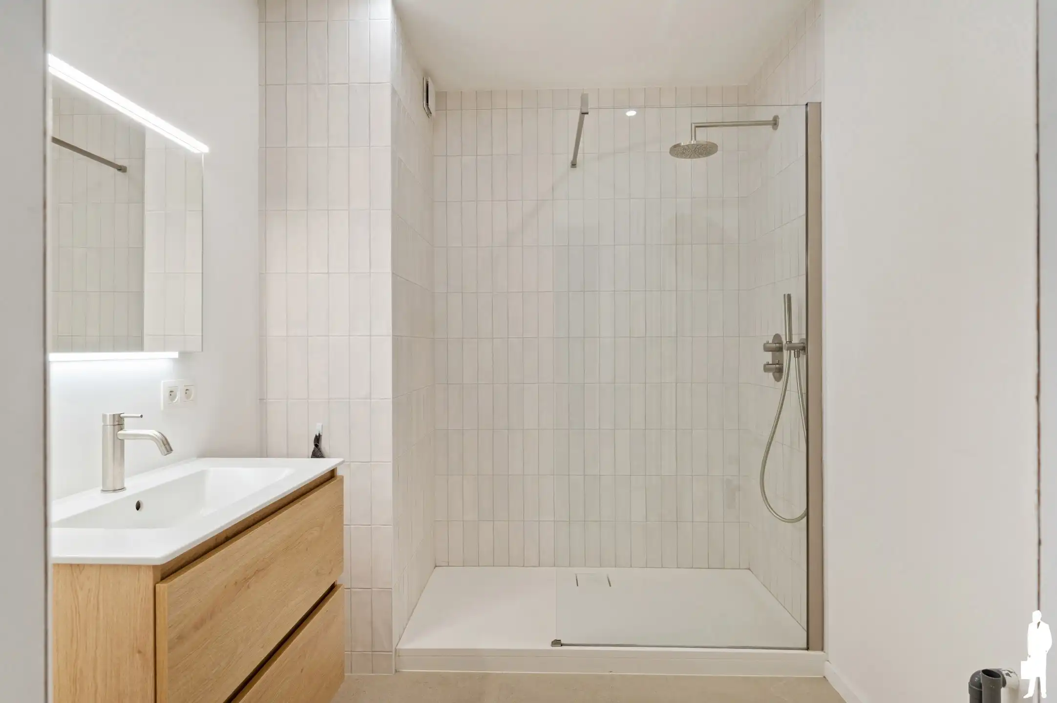 Prachtig appartement met twee slaapkamers foto 16
