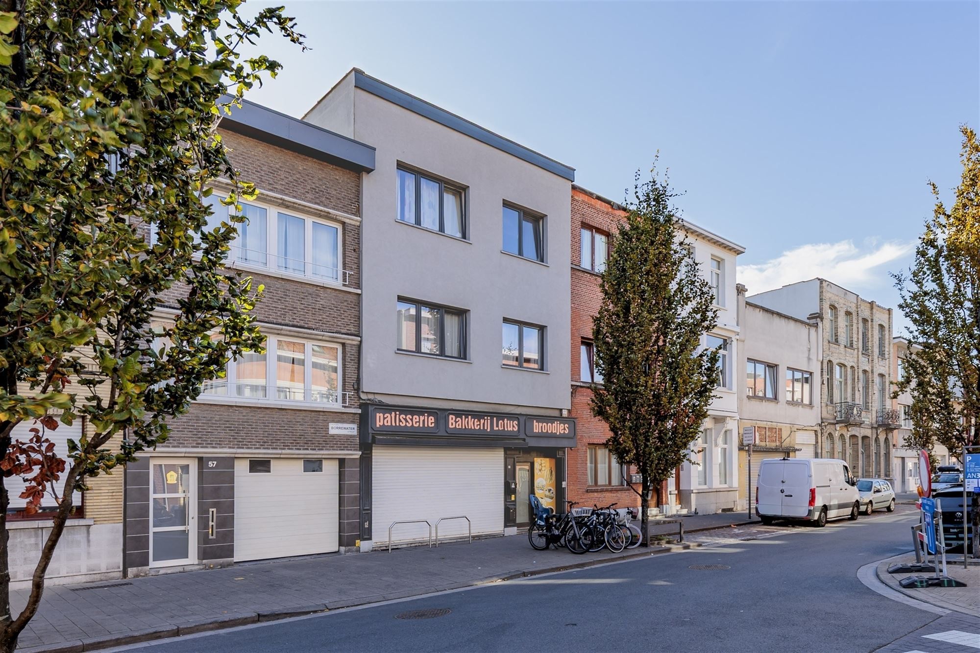 Polyvalente ruimte 180 m² met tuin 70 m² foto 3