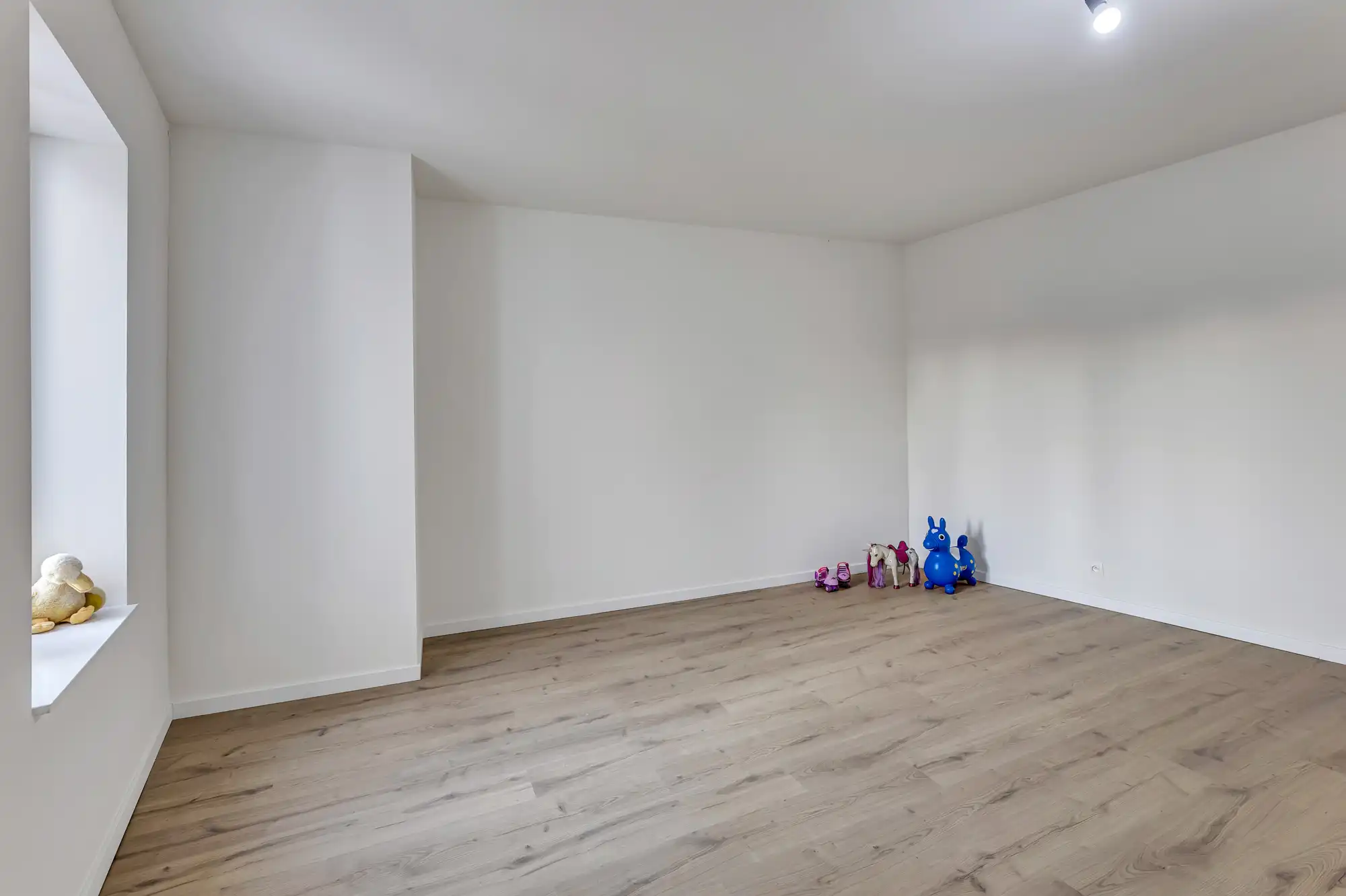 Ruime gezinswoning met prachtig uitzicht foto 23
