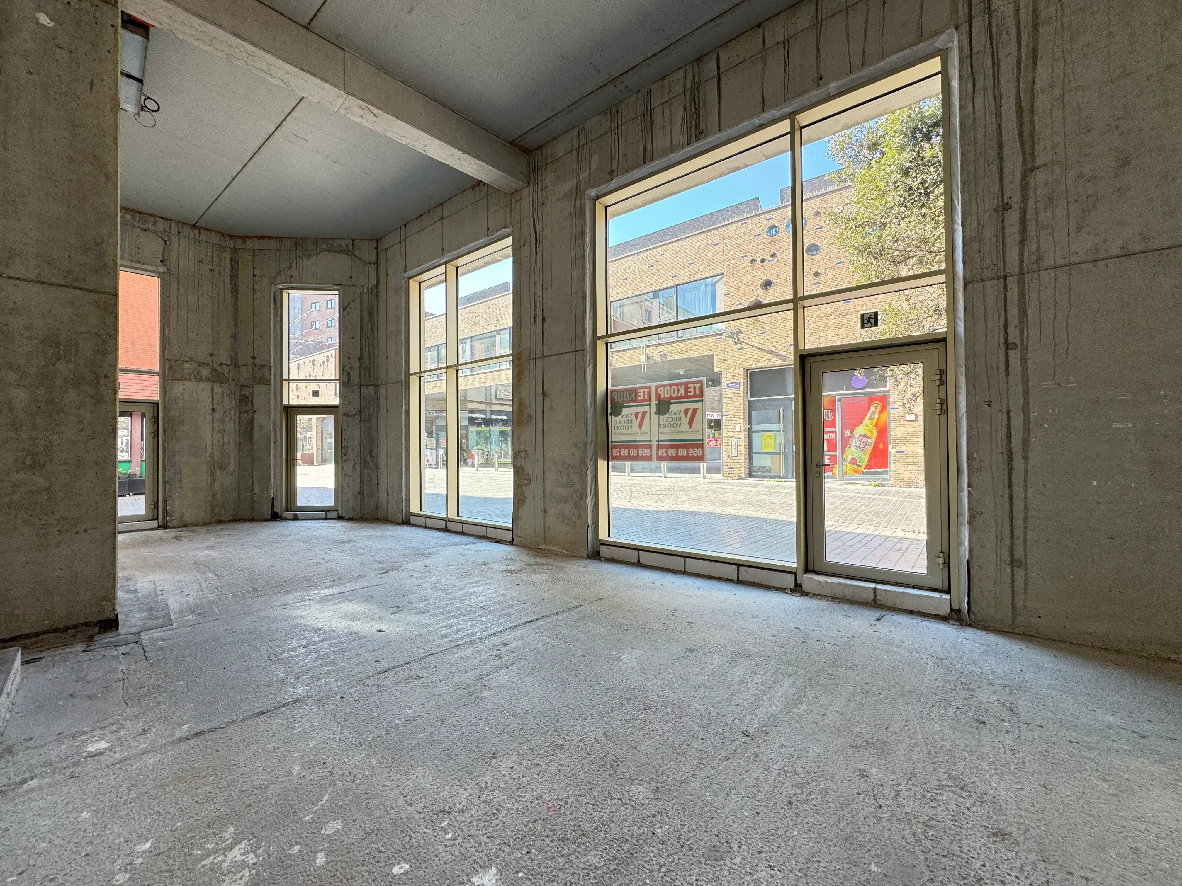 Handelsgelijkvloers 199m² foto 7