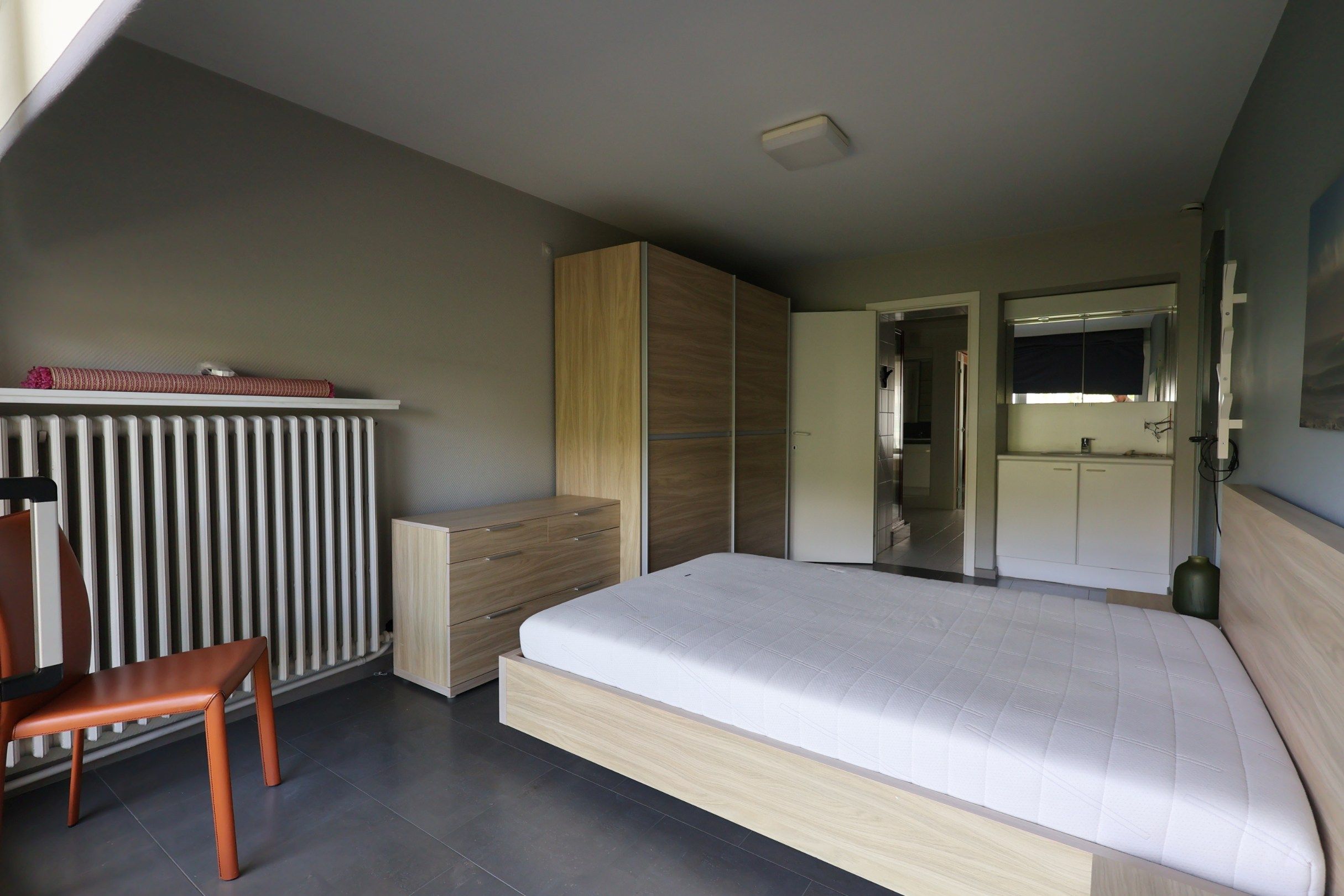 Centraal gelegen duplexappartement met 3 slaapkamers foto 12
