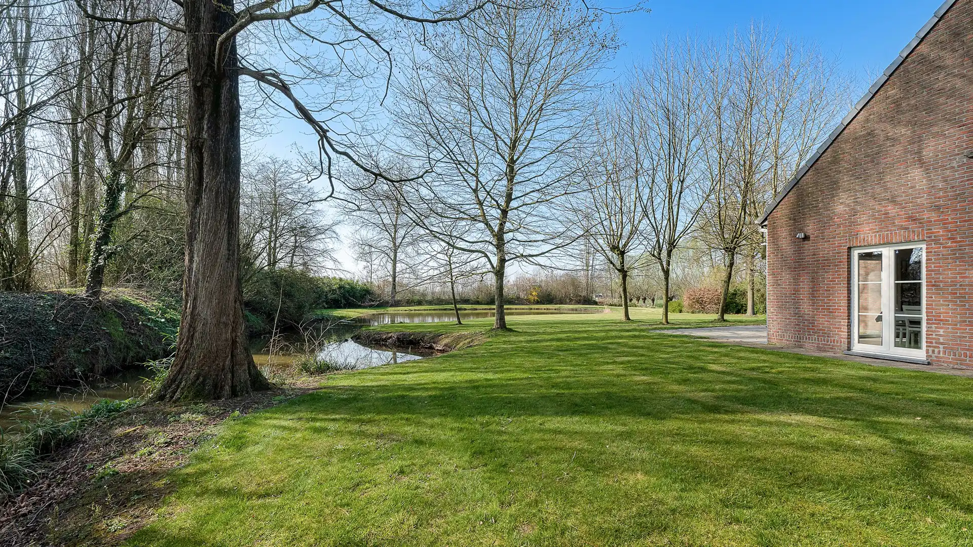 Landelijke villa op ruim 1 hectare grond te Maldegem foto 12