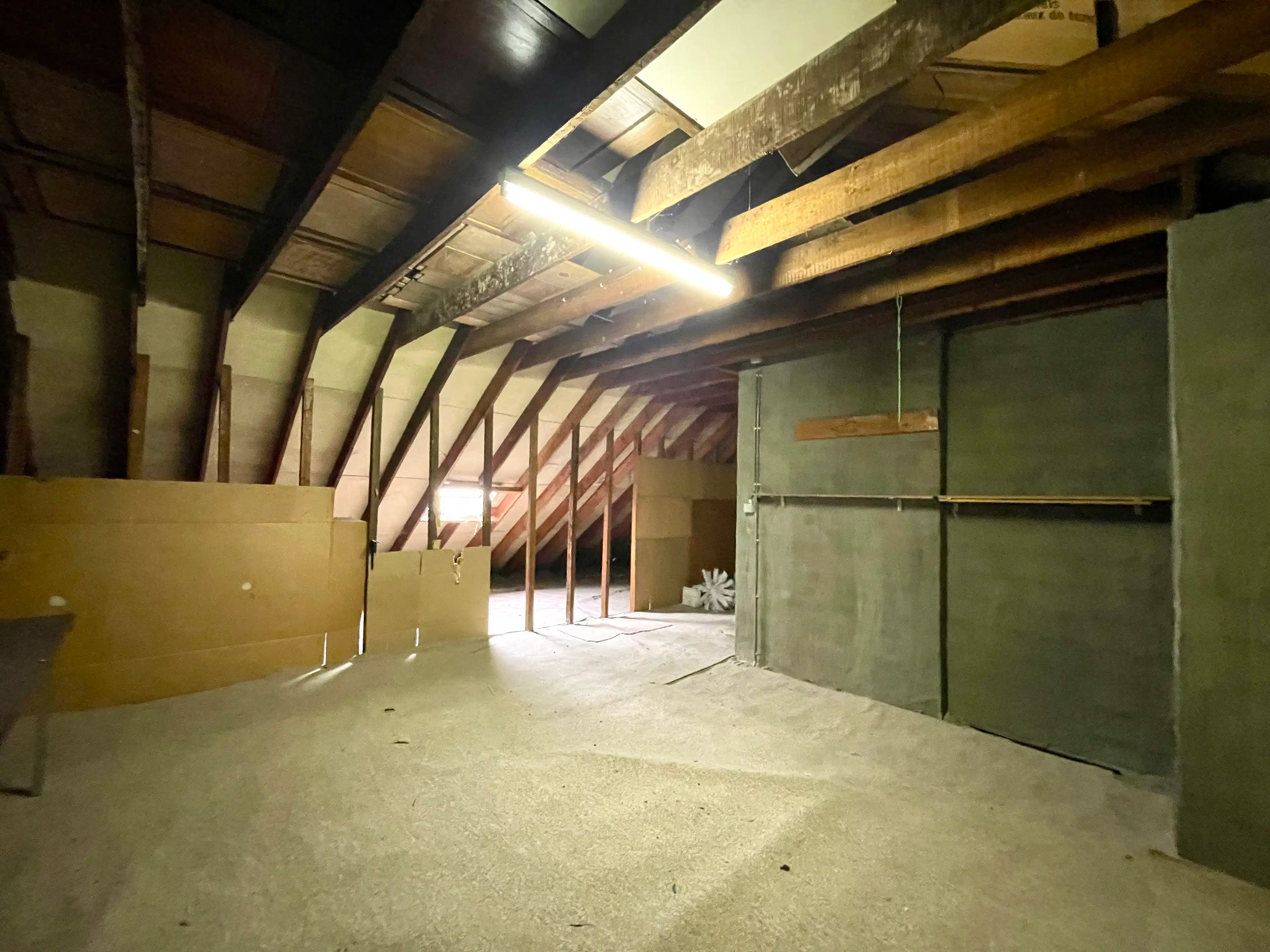 Ruim duplexappartement met 3 slaapkamers foto 15