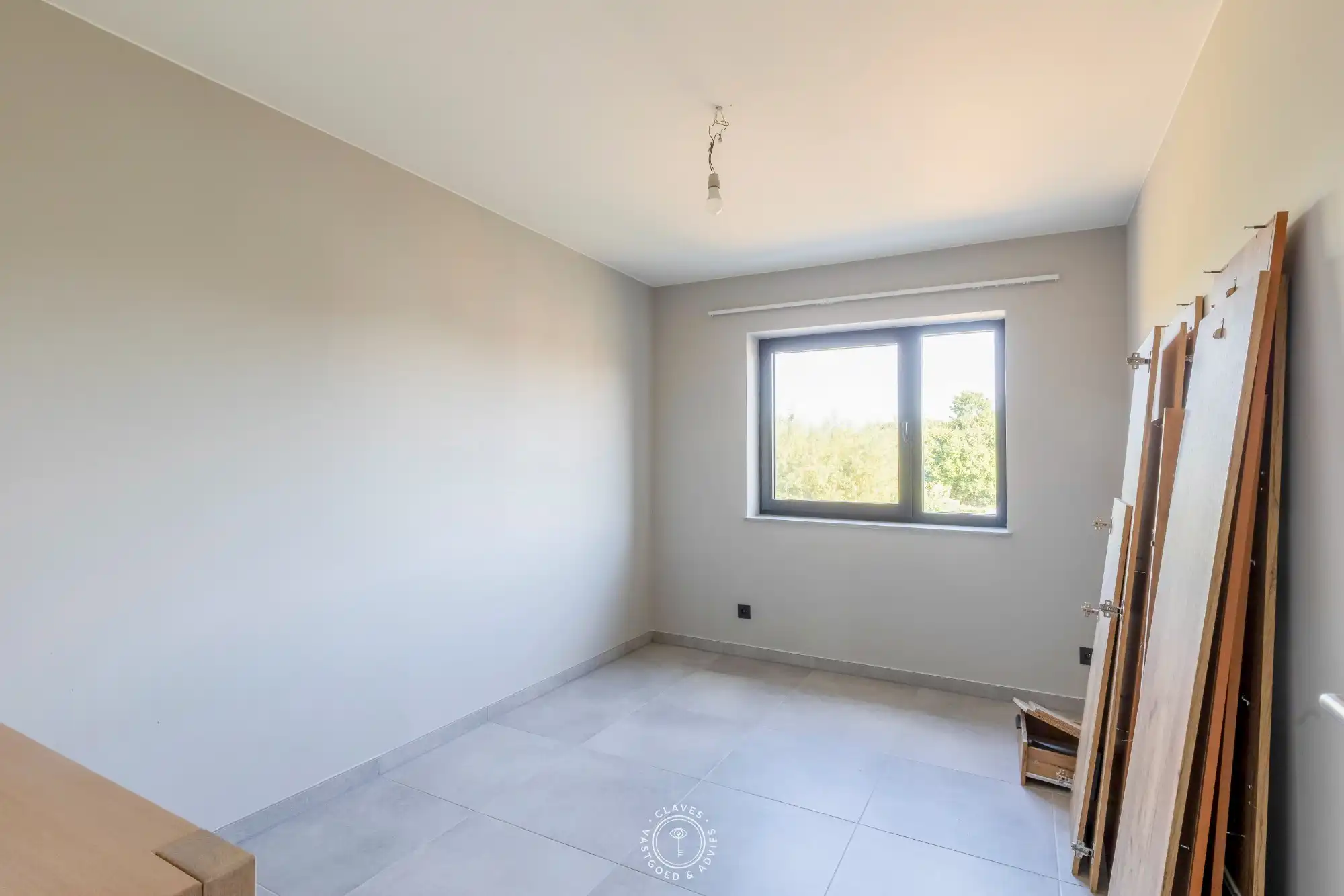 Praktische nieuwbouw woning met tuin en garage foto 13