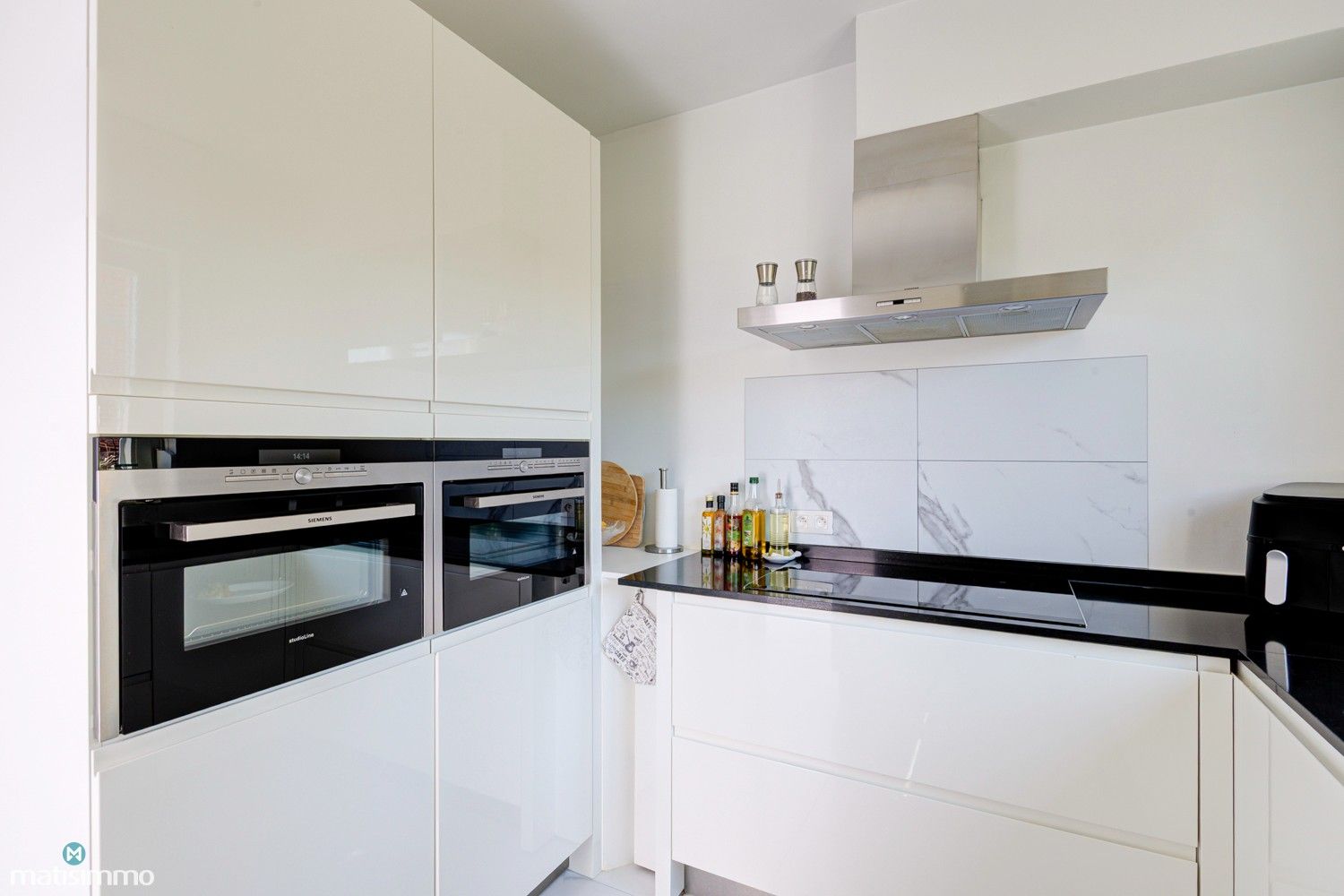 GERENOVEERDE INSTAPKLARE WONING MET 3 SLAAPKAMERS OP ENKELE MINUTEN RIJDEN VAN HET CENTRUM VAN TONGEREN foto 11