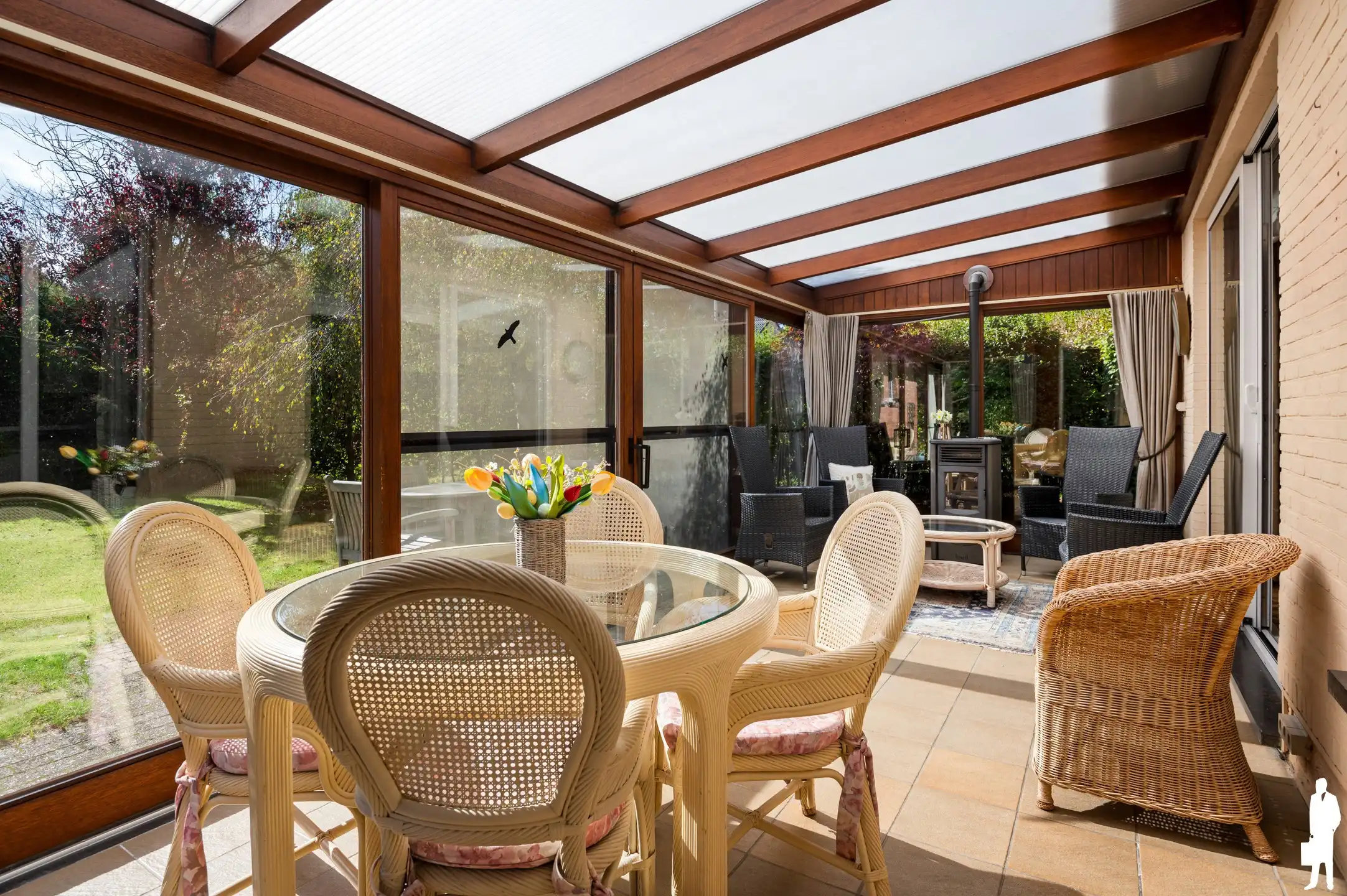 Karaktervolle vrijstaande woning met 3 slaapkamers, veranda en prachtig aangelegde tuin op toplocatie aan de Kalmthoutse Heide foto 13