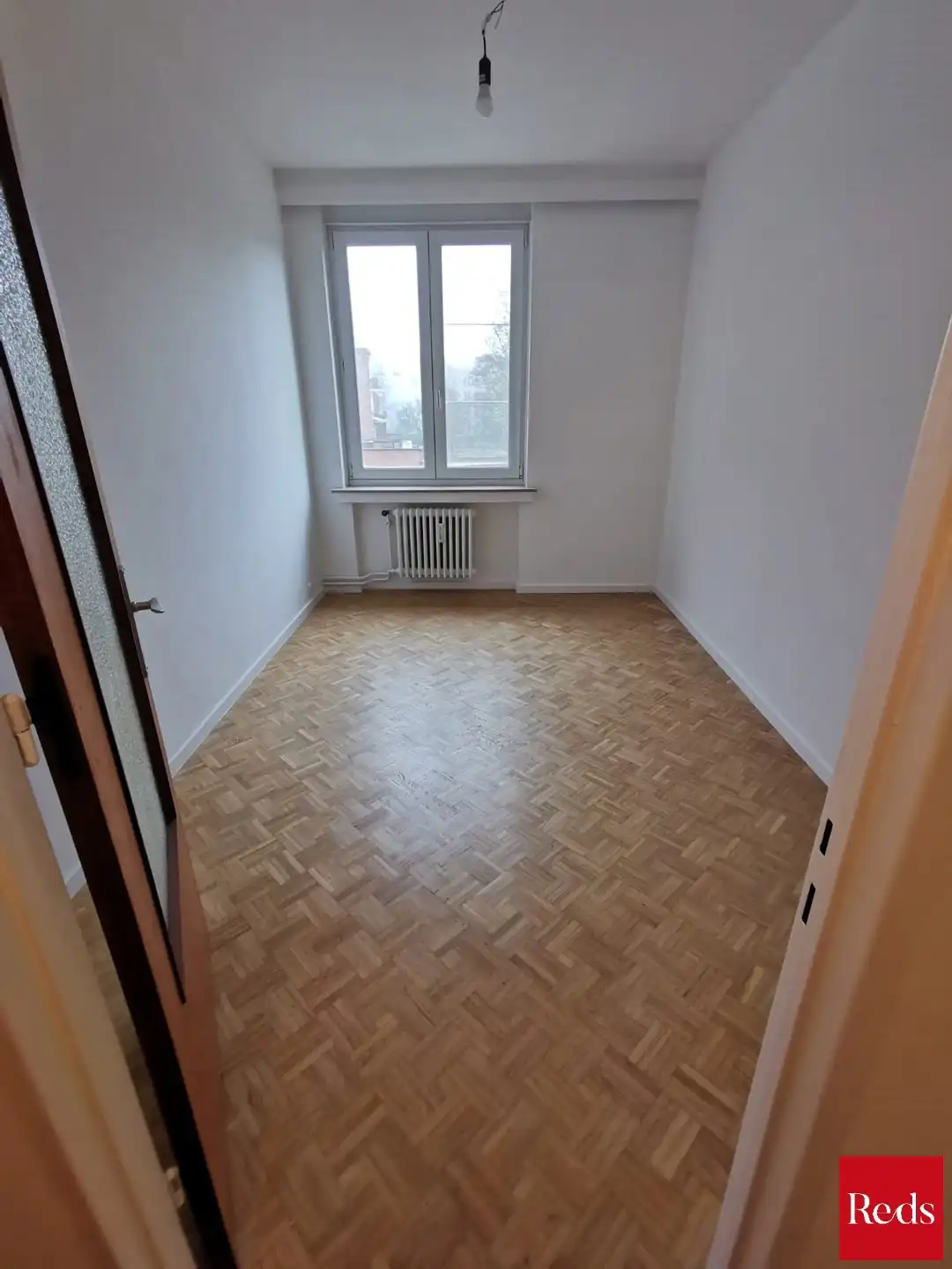  Ruim en lichtrijk 2-slaapkamerappartement op top locatie foto 9
