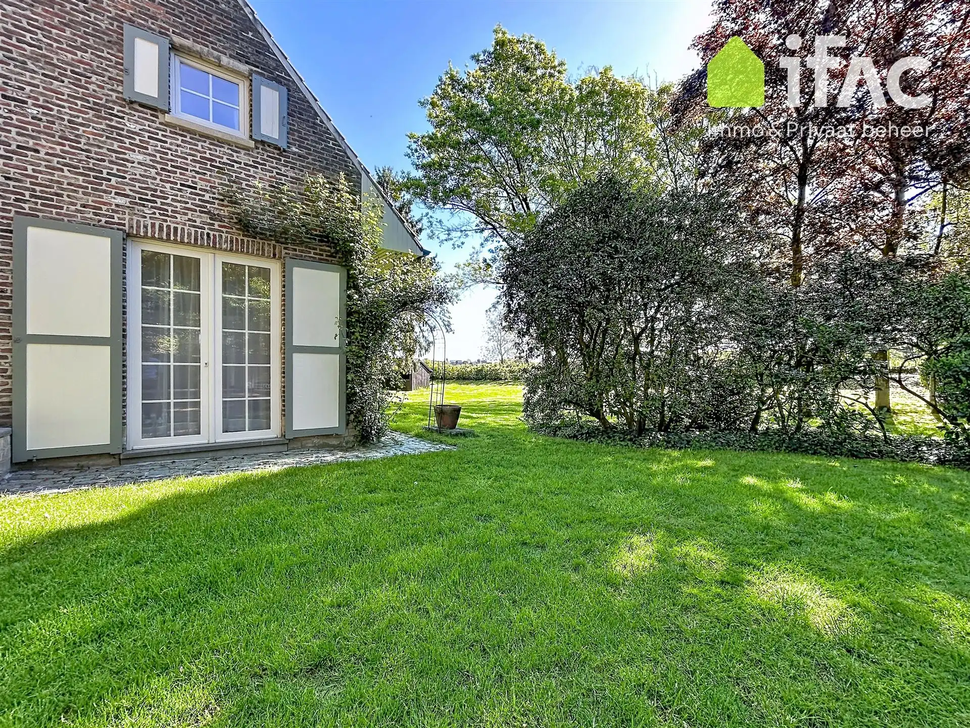 Charmante villa gelegen aan de rand van het Zoniënwoud foto 37