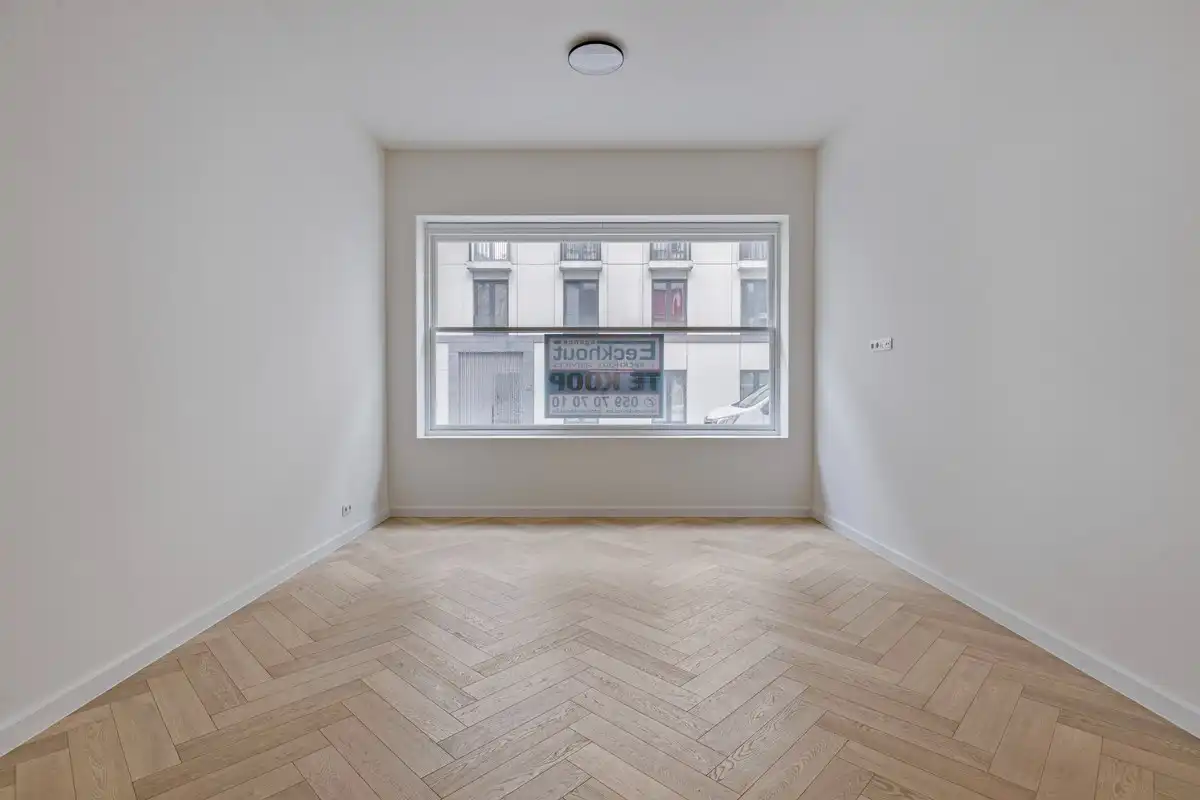 Prachtig instapklaar gelijkvloers appartement foto {{pictureIndex}}