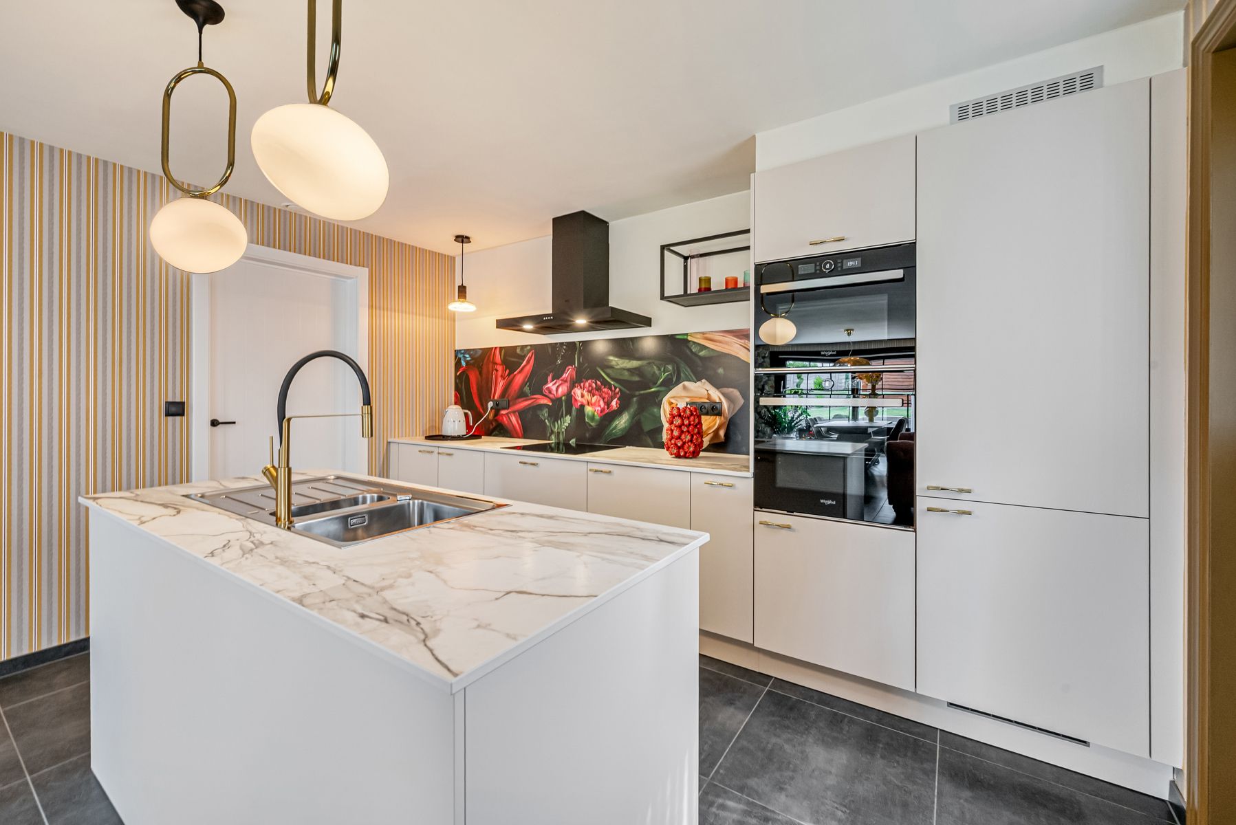 Recente (2020) open bebouwing met tuin en 3 slaapkamers foto 11