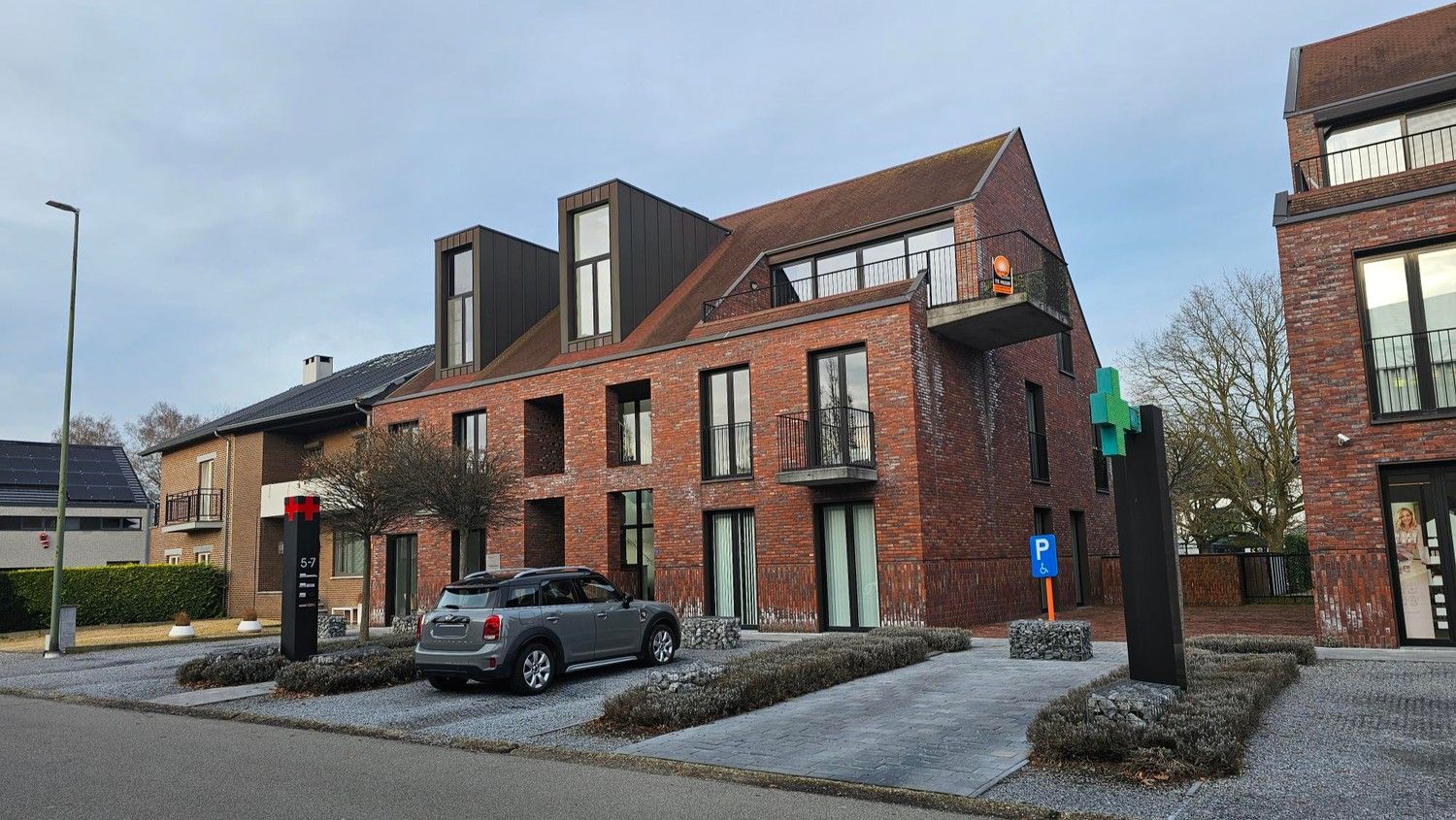 Appartement te huur foto {{pictureIndex}}