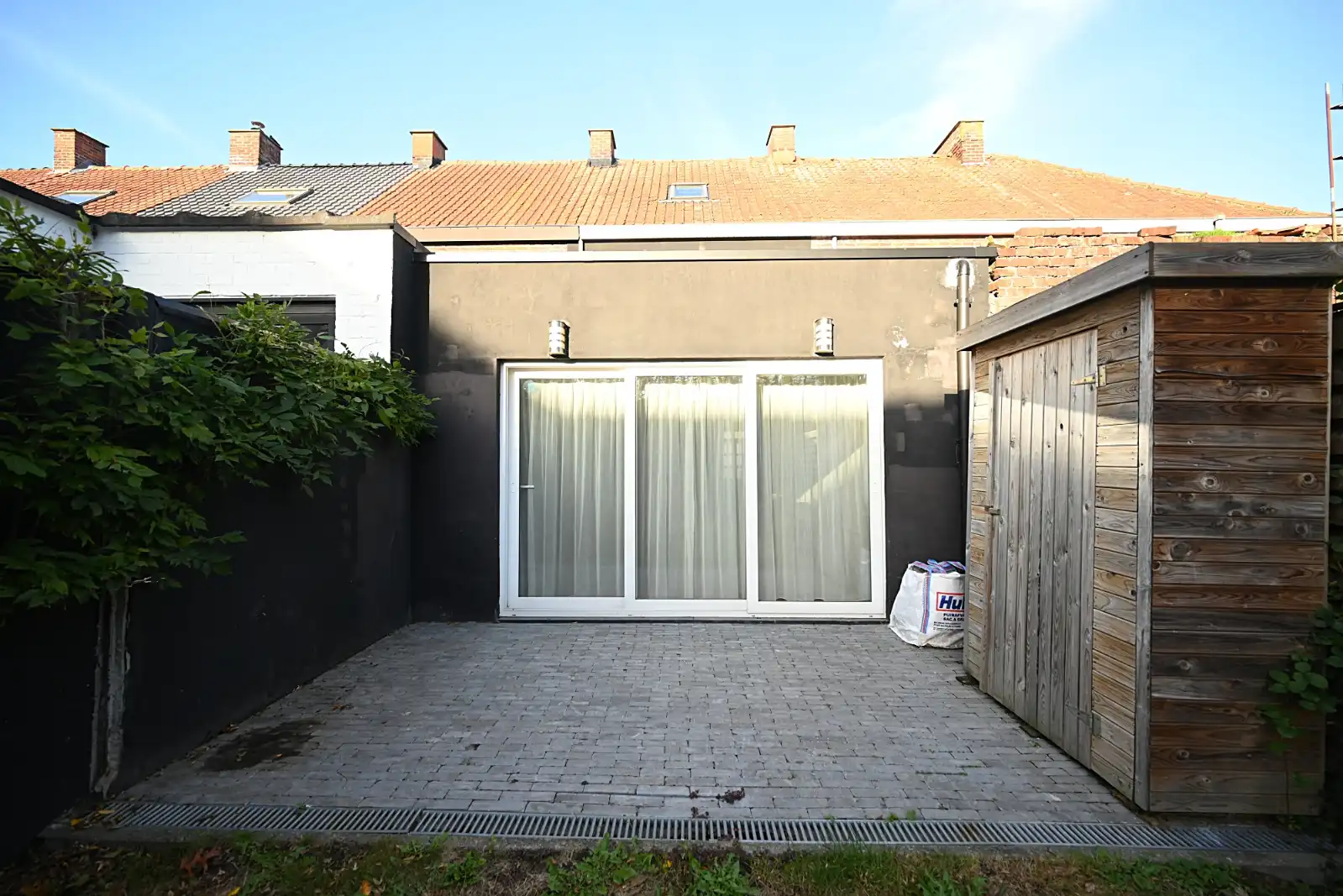 Charmante woning met 3 slaapkamers en prachtige stadstuin in Roeselare foto 14