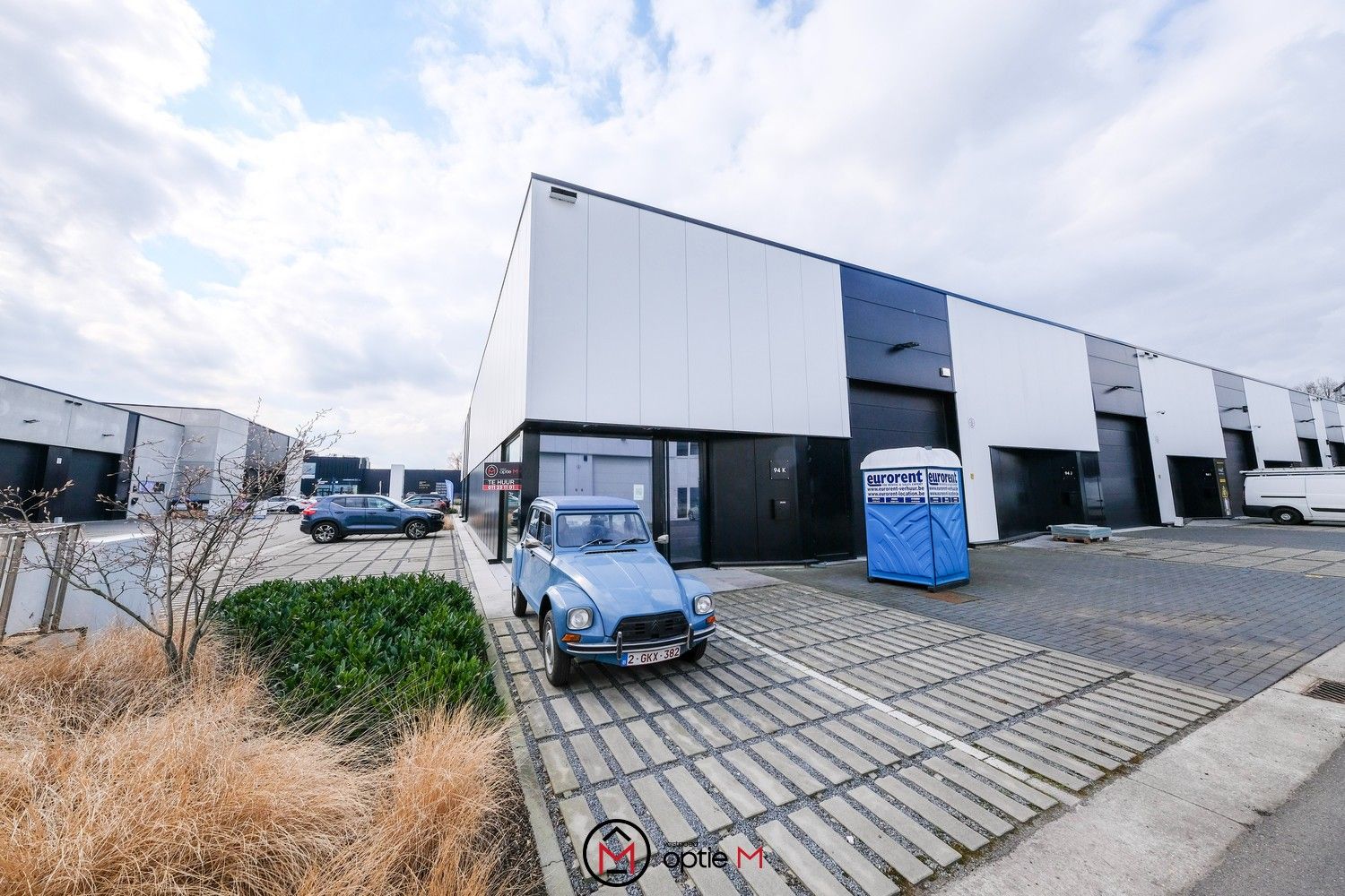 Te huur: KMO-unit met 8 parkeerplaatsen in Hasselt foto 3