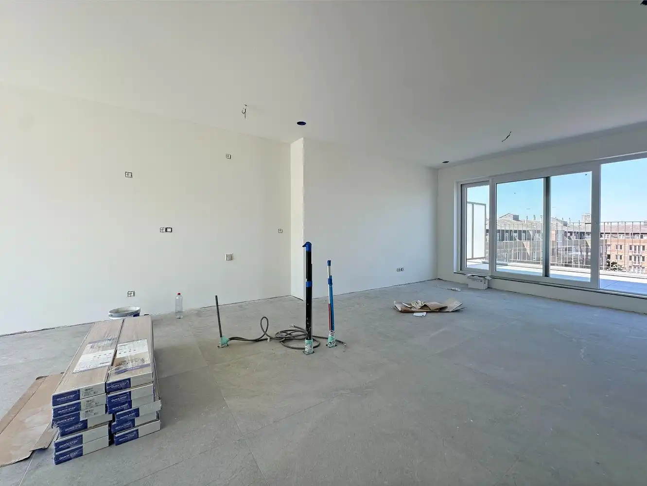 Prachtig nieuwbouwdakappartement met 2 zeer grote terrassen (18 m² + 21 m²) met zicht op Rivierenhof foto 3