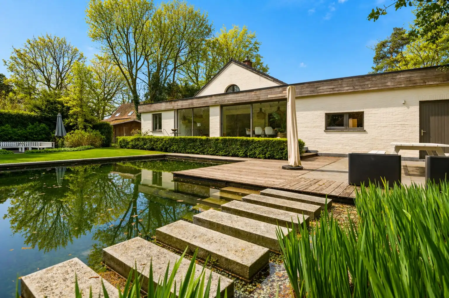 Prachtig wonen op toplocatie foto 2