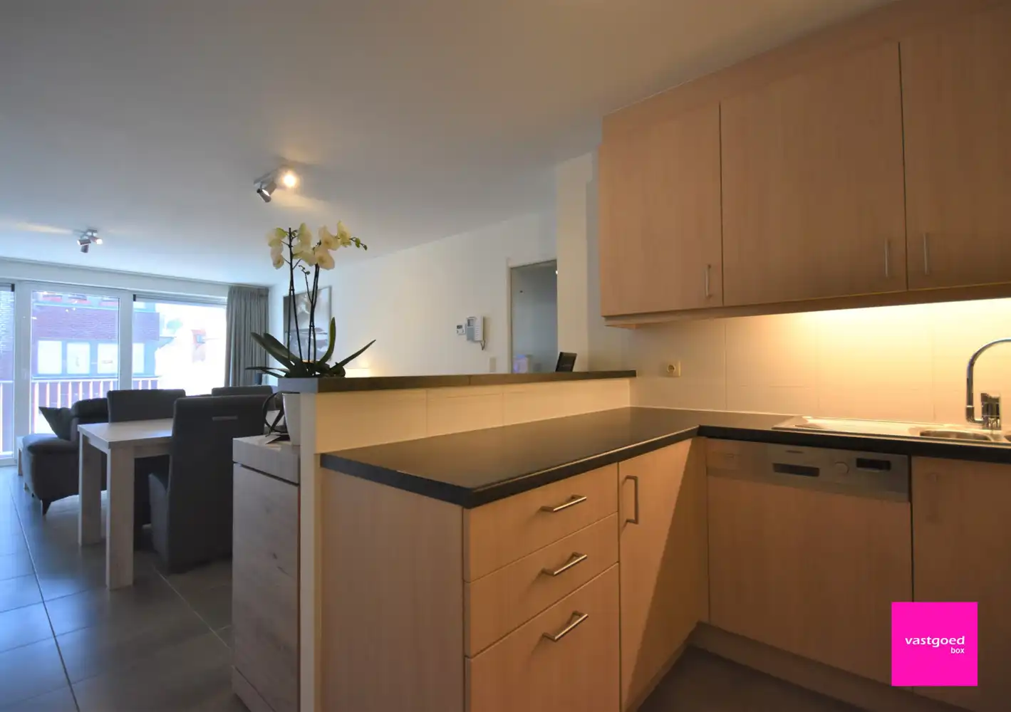 Stijlvol appartement met 2 slaapkamers, Oostende foto 10