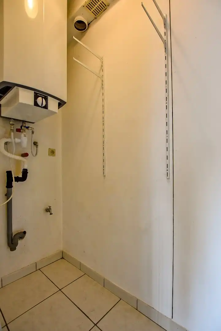 Ruim lichtrijk 2-slaapkamerappartement te huur gelegen op de Visserskaai te Nieuwpoort Stad.  foto 8