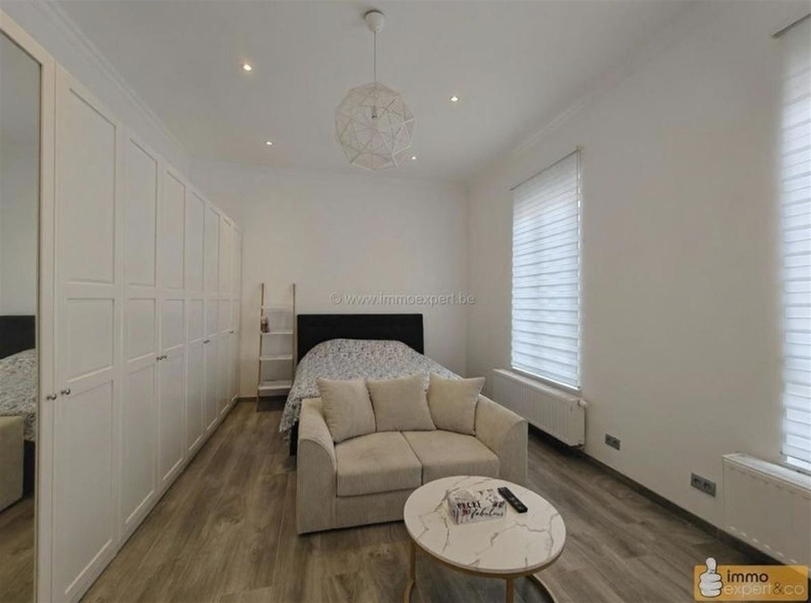 TERNAT: Volledig gerenoveerde woning, 3 slpkrs, centrum foto 14