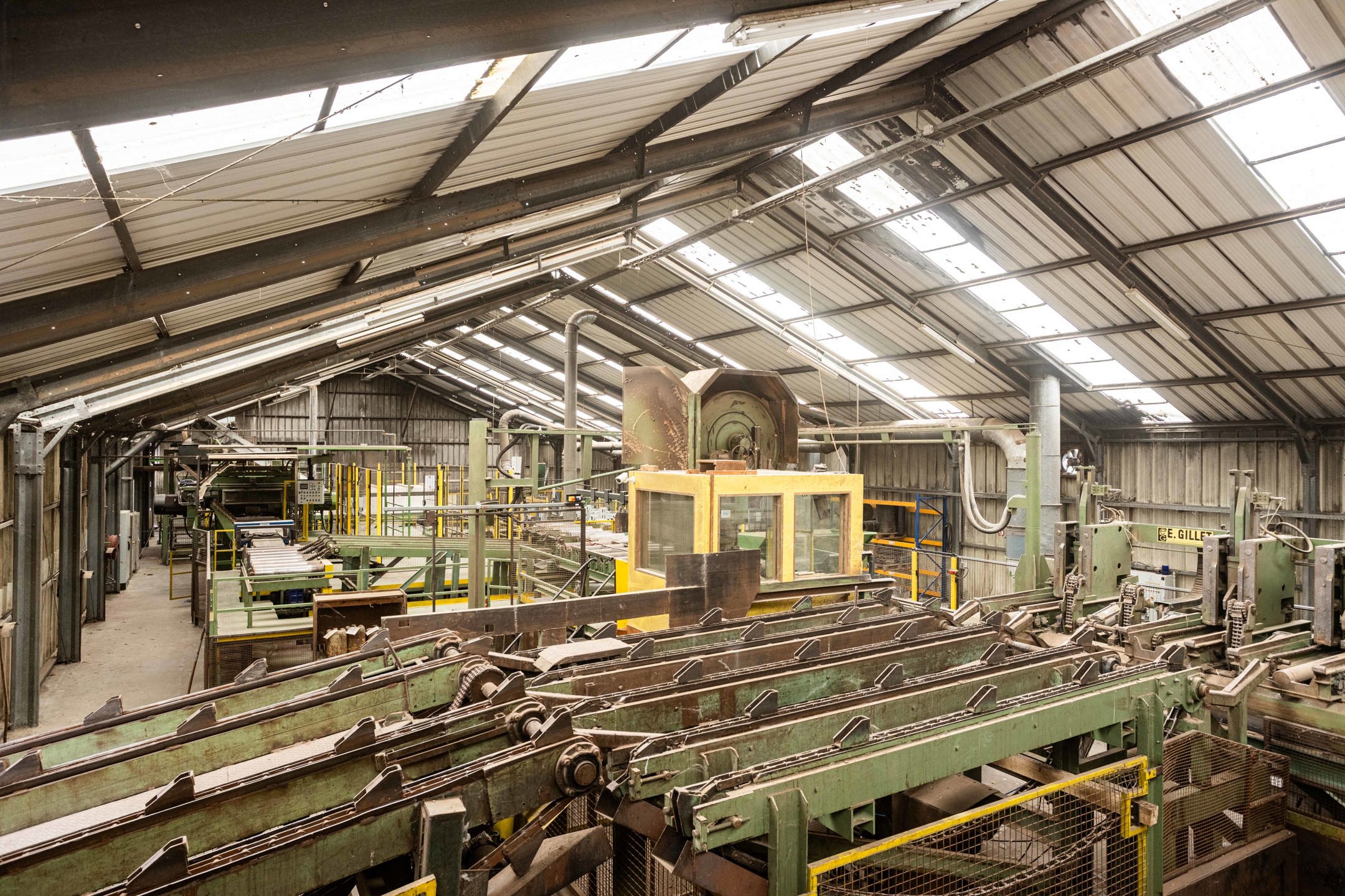 Industriegebouw met ruime industriegrond te koop in Ronse foto 8