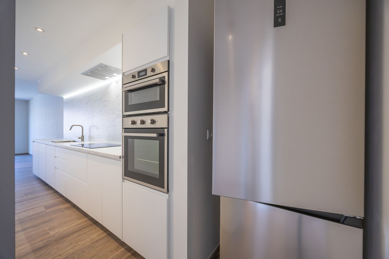 Modern 2 slpk appartement in kleinschalige residentie foto 5