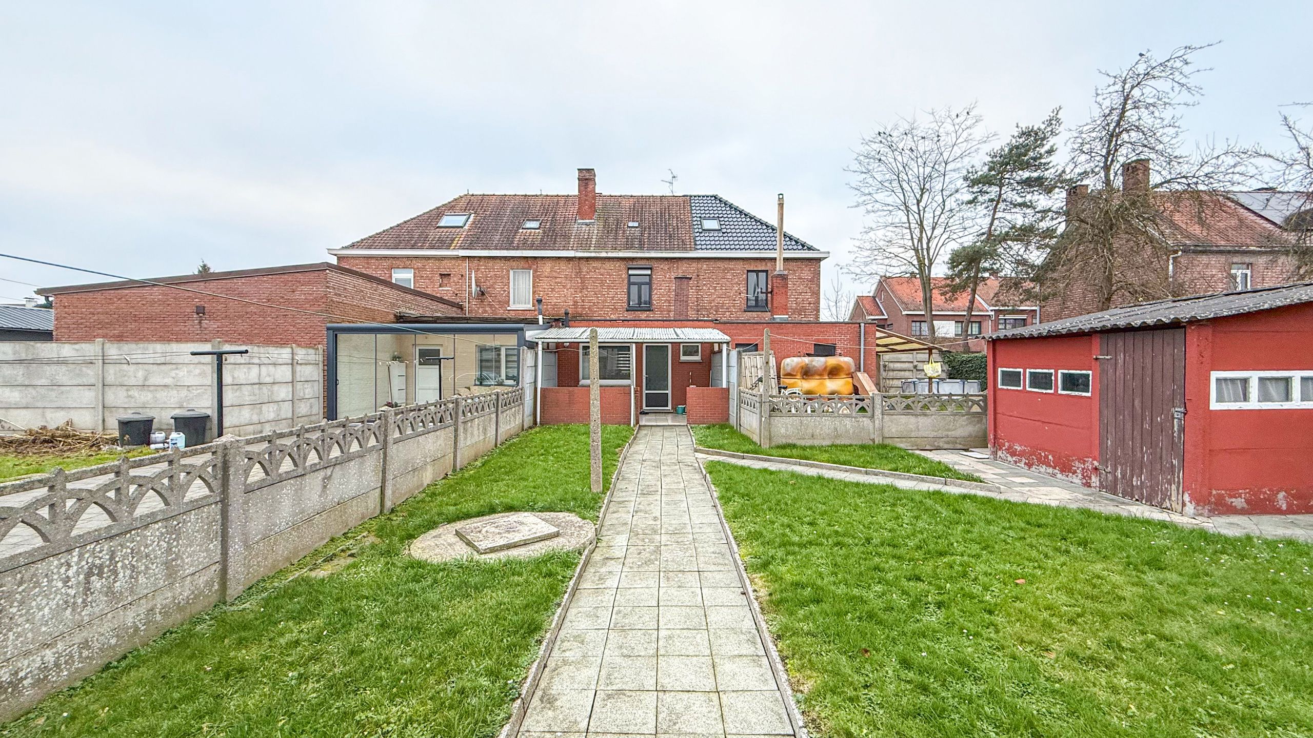 Instapklare woning met grote tuin rustig gelegen te Beringen! foto 19