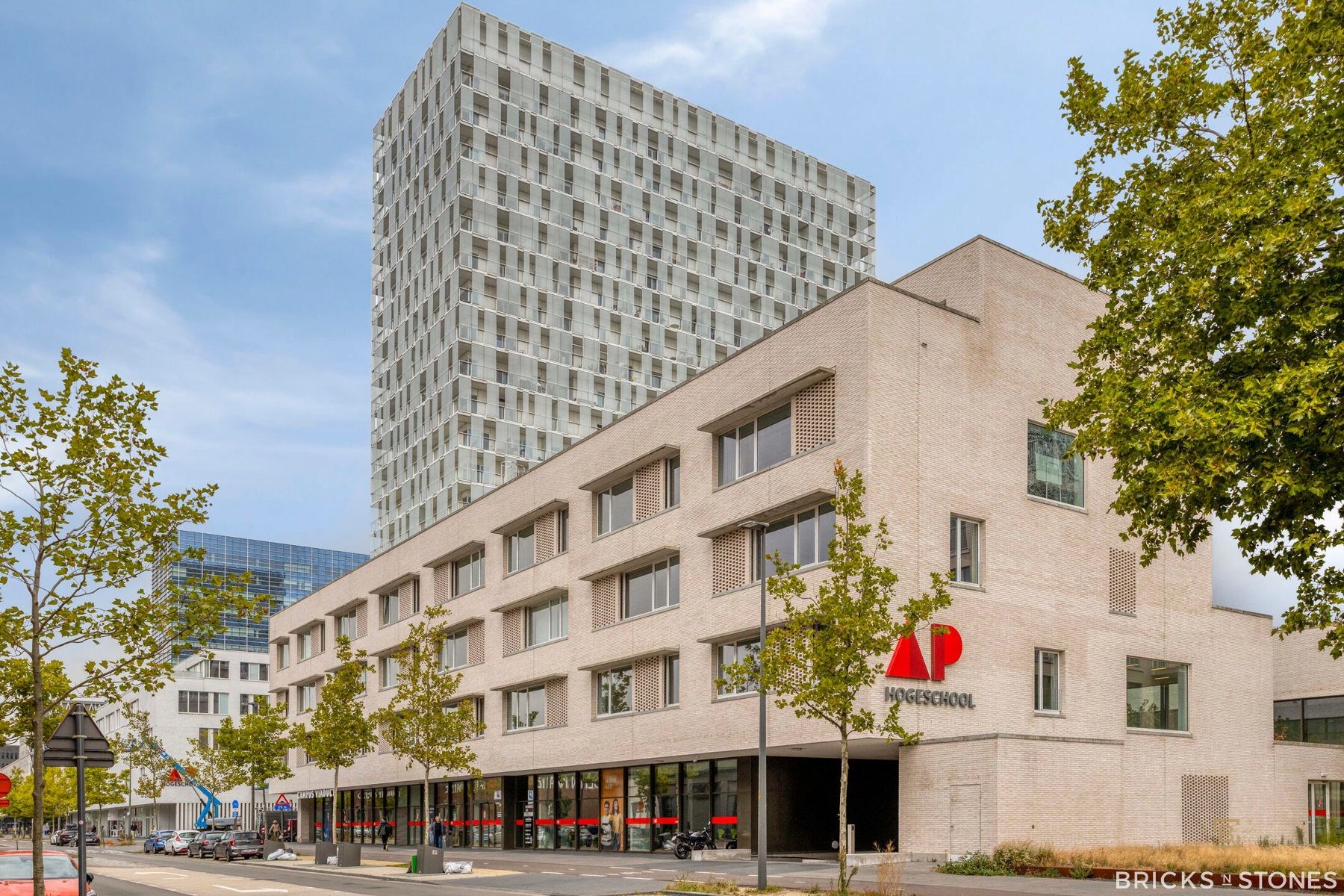 Charmante studio met uitzicht op Park Spoor Noord! foto 11