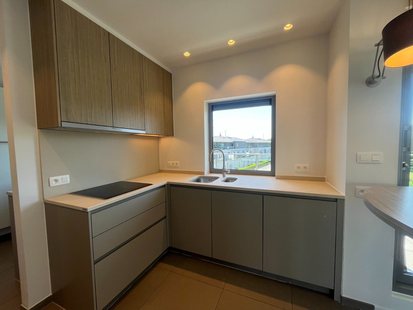 Modern en ruim appartement te huur in Waregem – 114 m² foto 30