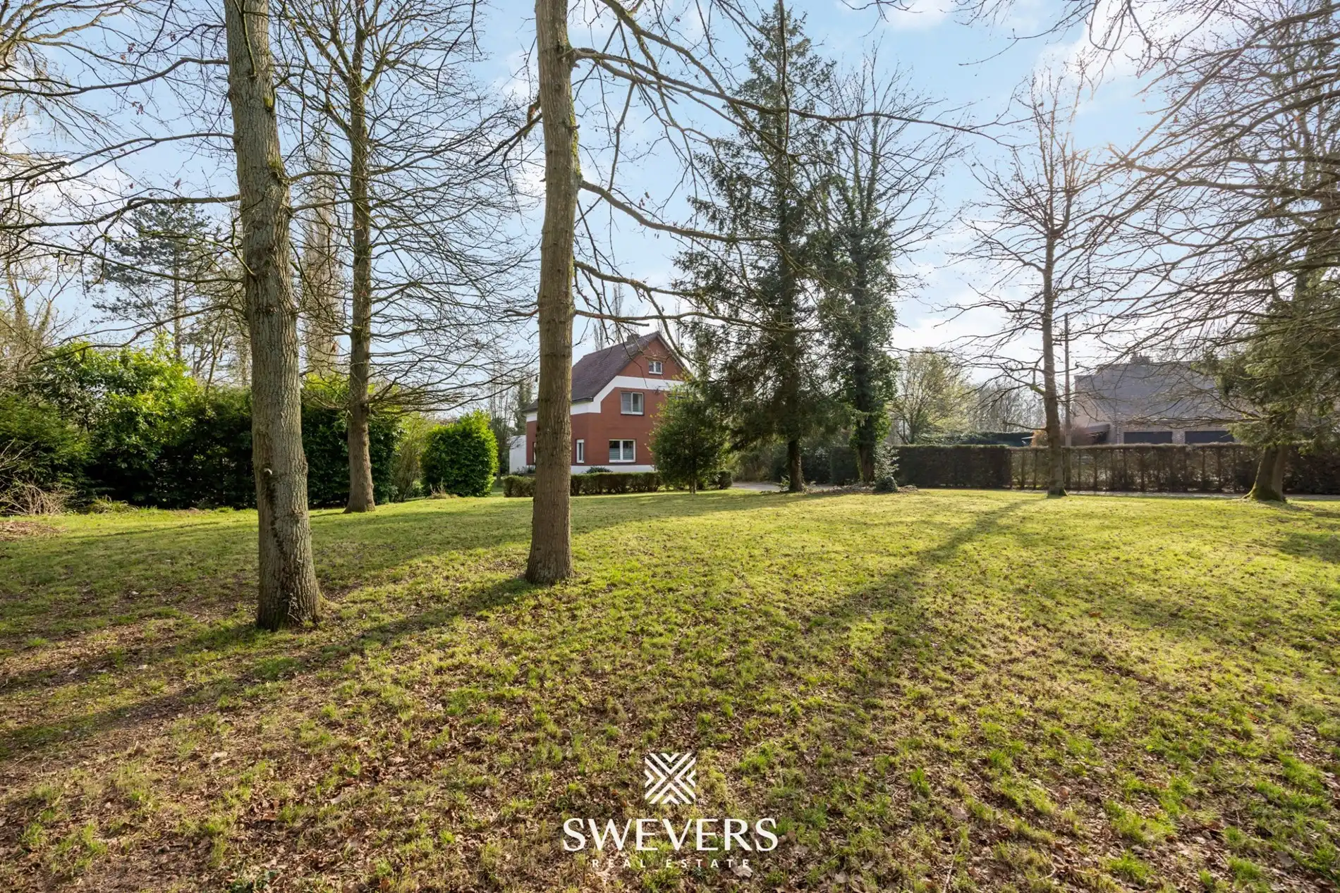 Ruime te renoveren woning op zonnig perceel van 2.325 m² nabij centrum Zonhoven foto 25