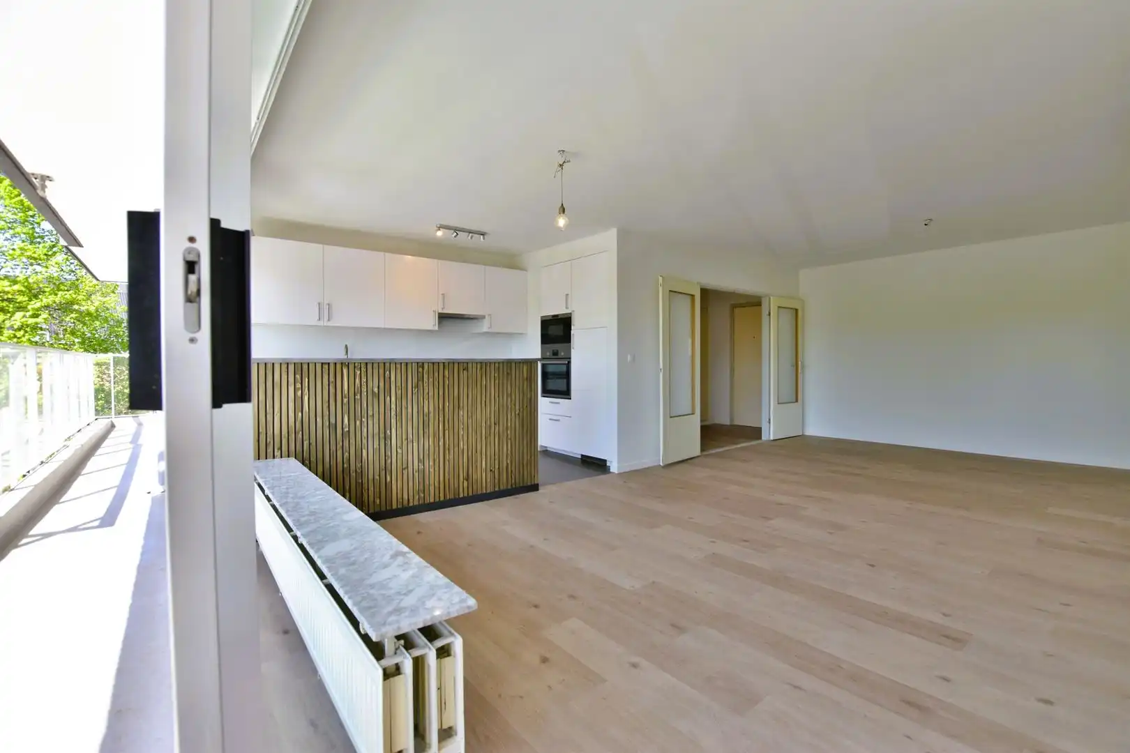 Stijlvol vernieuwd appartement met uniek zicht op de Brusselse Forten foto 10