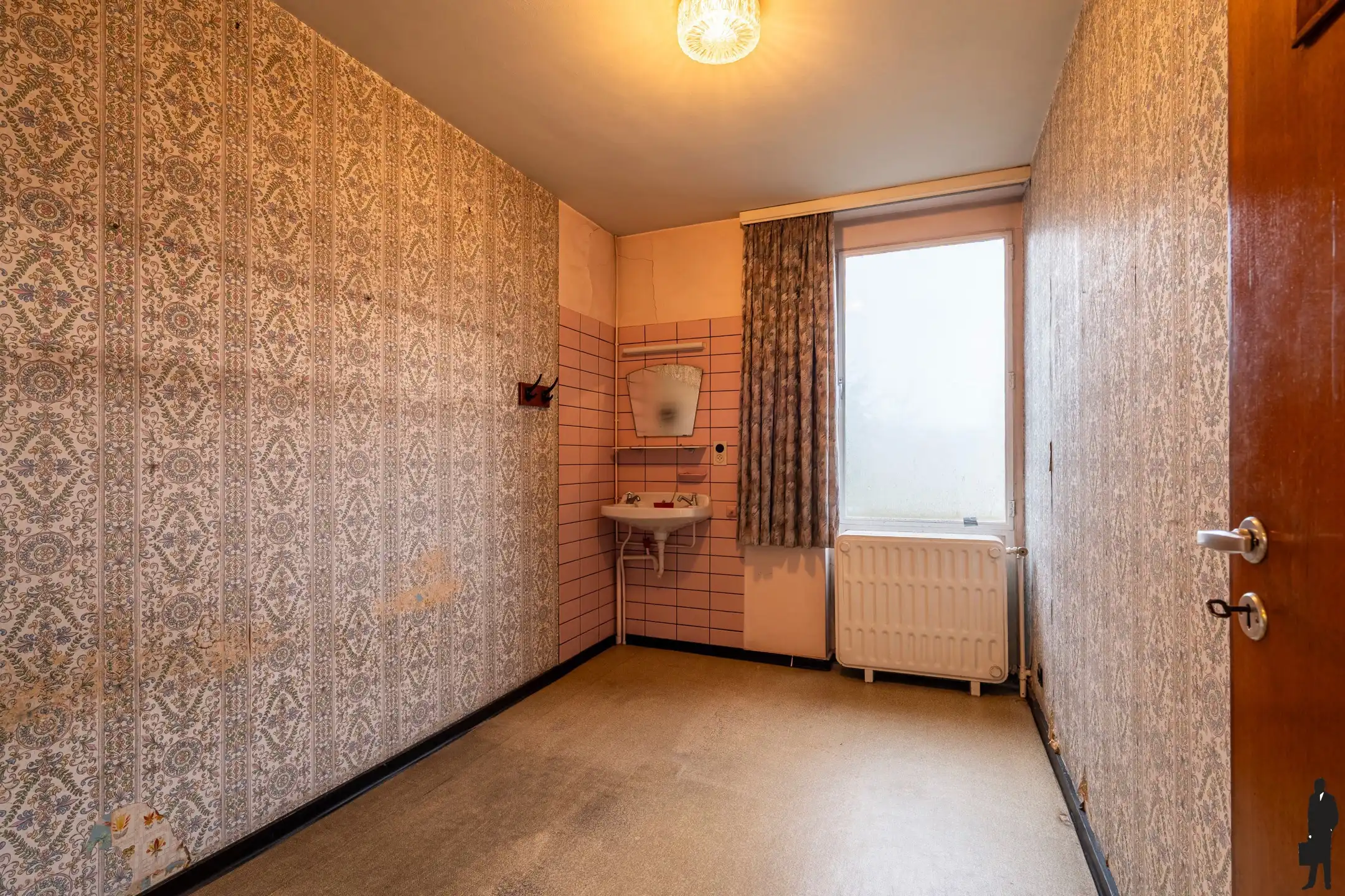 Renovatieproject met veel potentieel: ruime HOB met 3/4 slpk foto 28