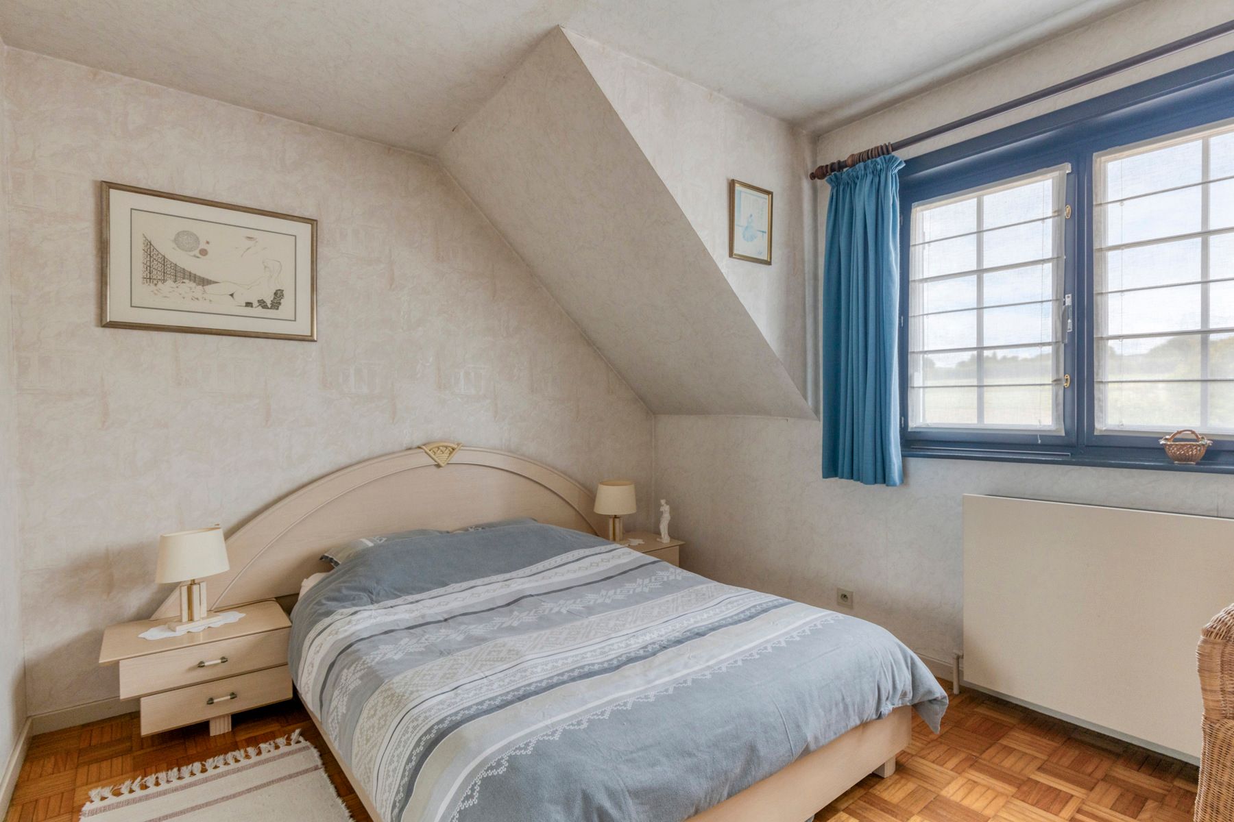 Woning omgeven door weilanden met 5 slaapkamers foto 19