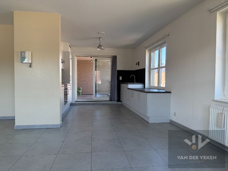 2SLPK-appartement met overdekt terras te Kortessem foto 3