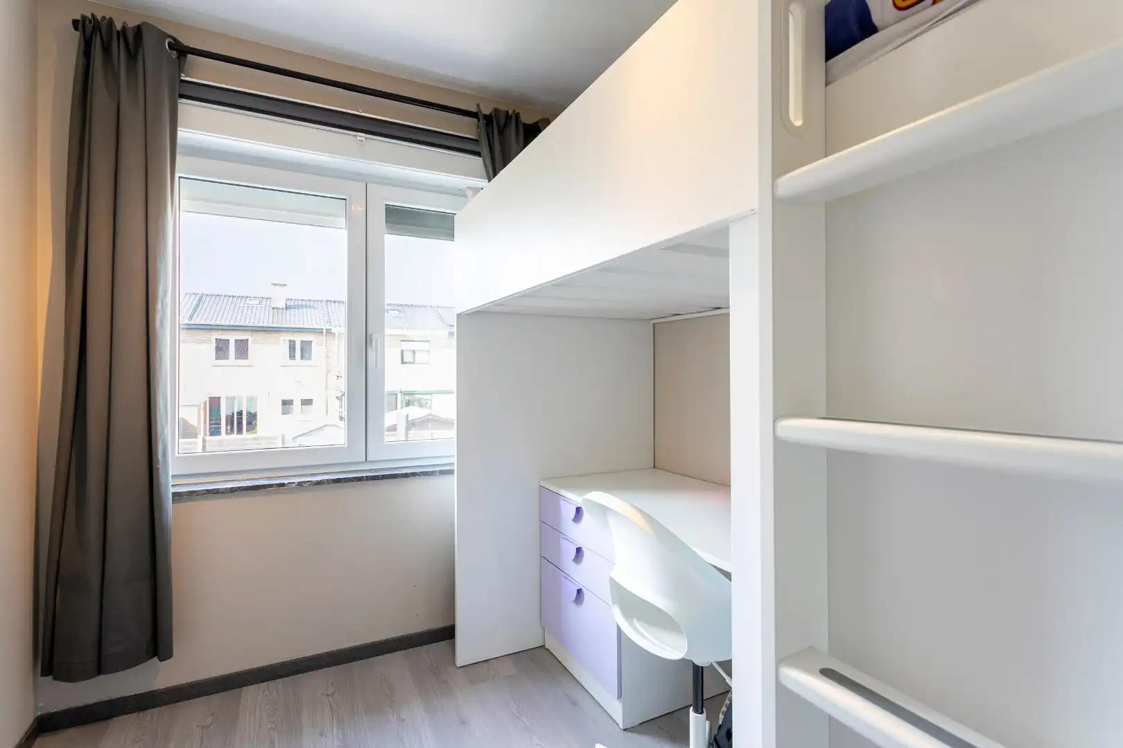 Instapklare woning met 3 slpk, tuin en garage te Lembeek foto 17