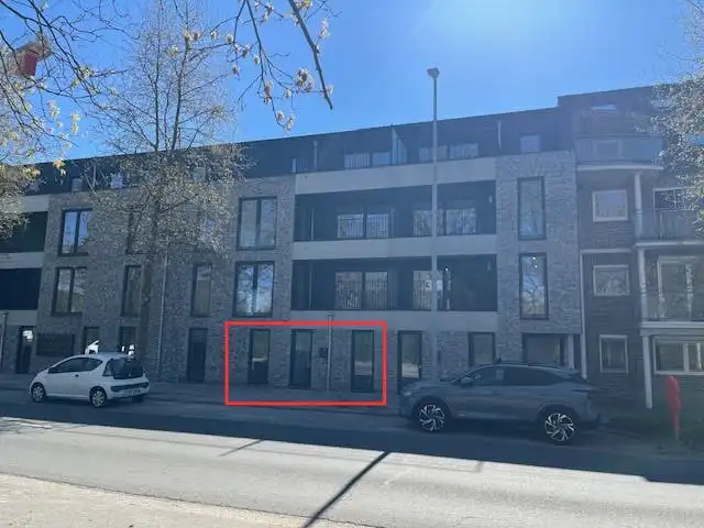 Gelijkvloers appartement te koop Genk foto {{pictureIndex}}