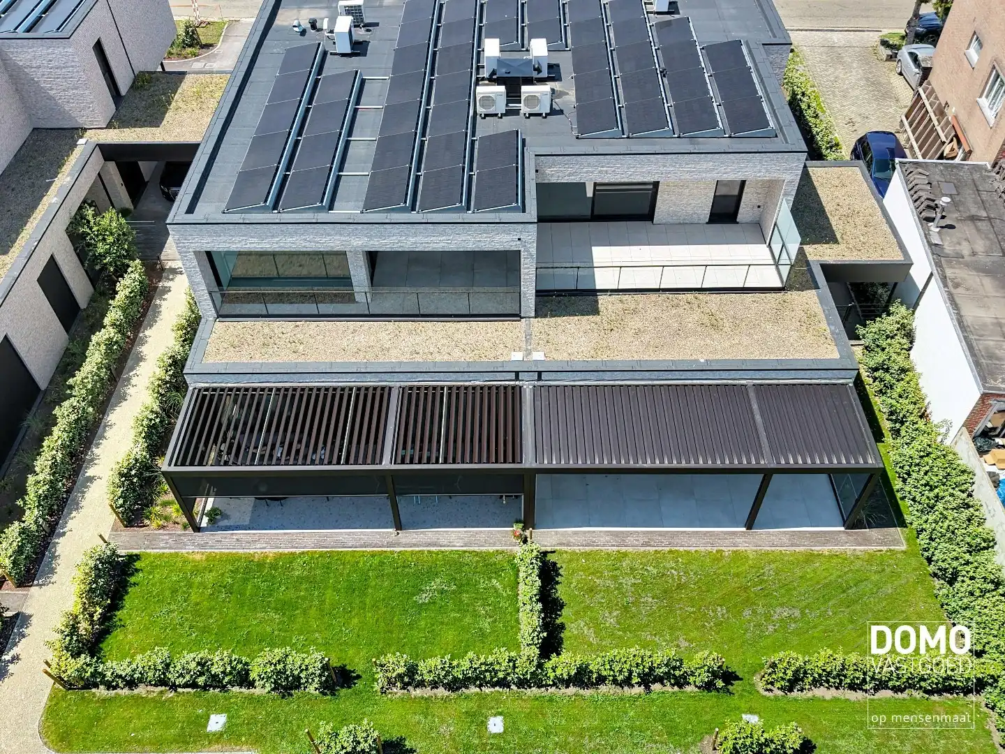 high-end volledig afgewerkte instapklare appartementen.  foto {{pictureIndex}}